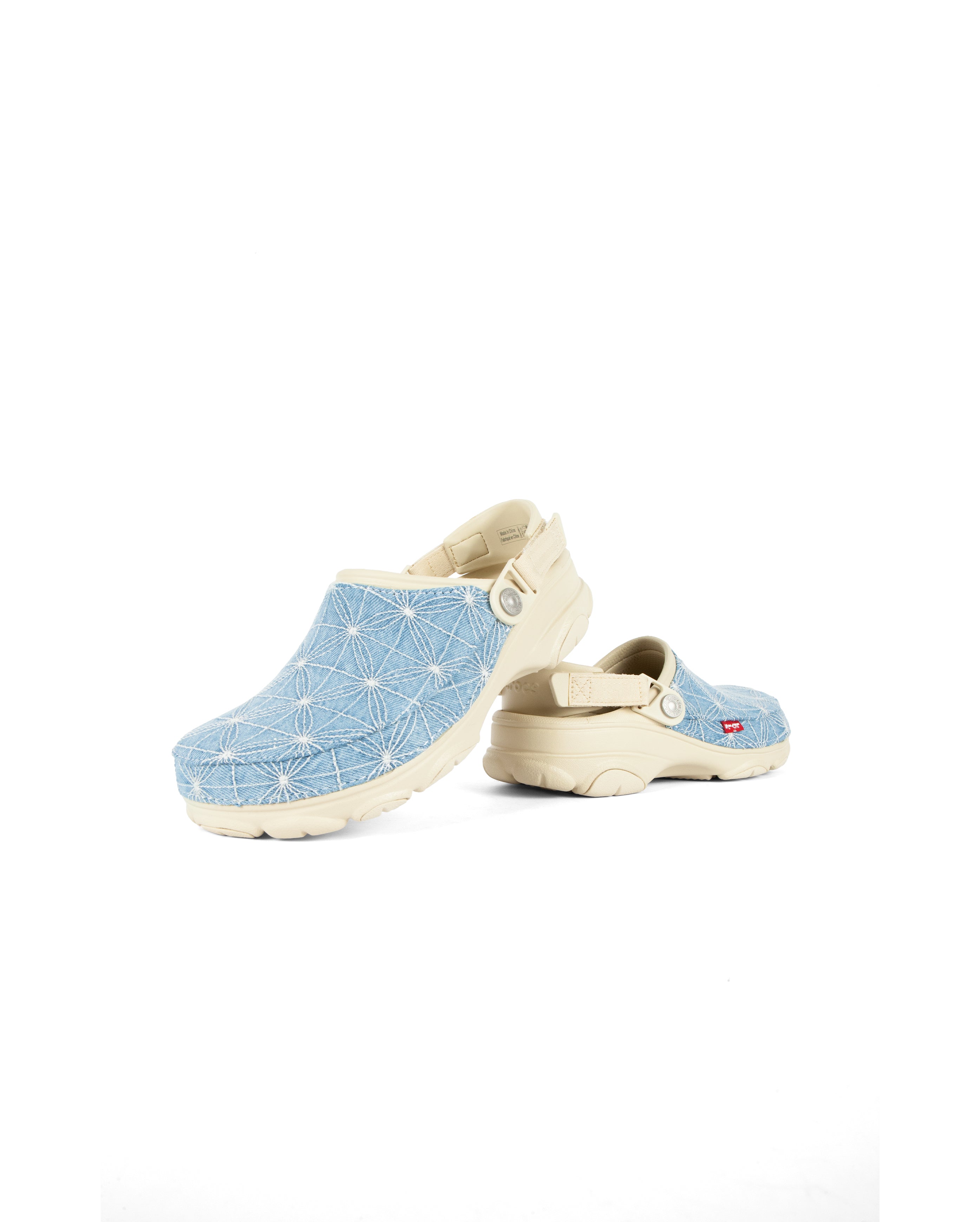 X Lévi's All Terrain Clog Bone