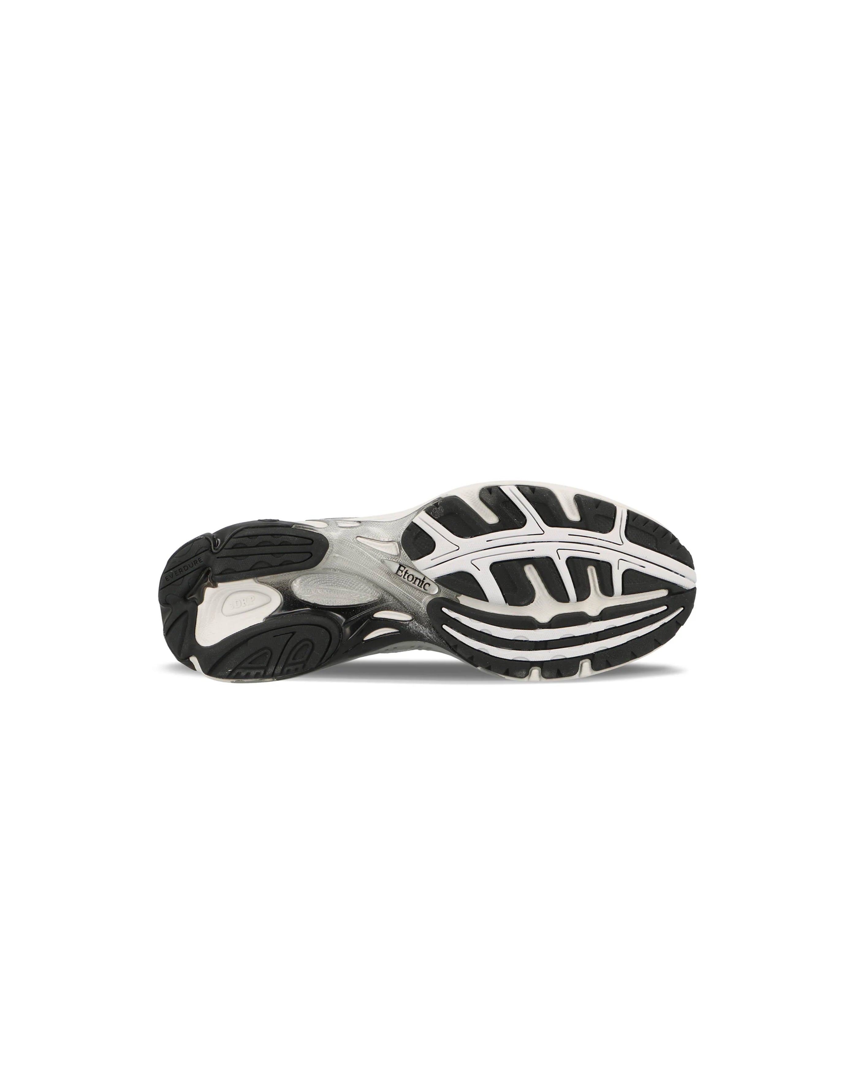 Evolution White Black