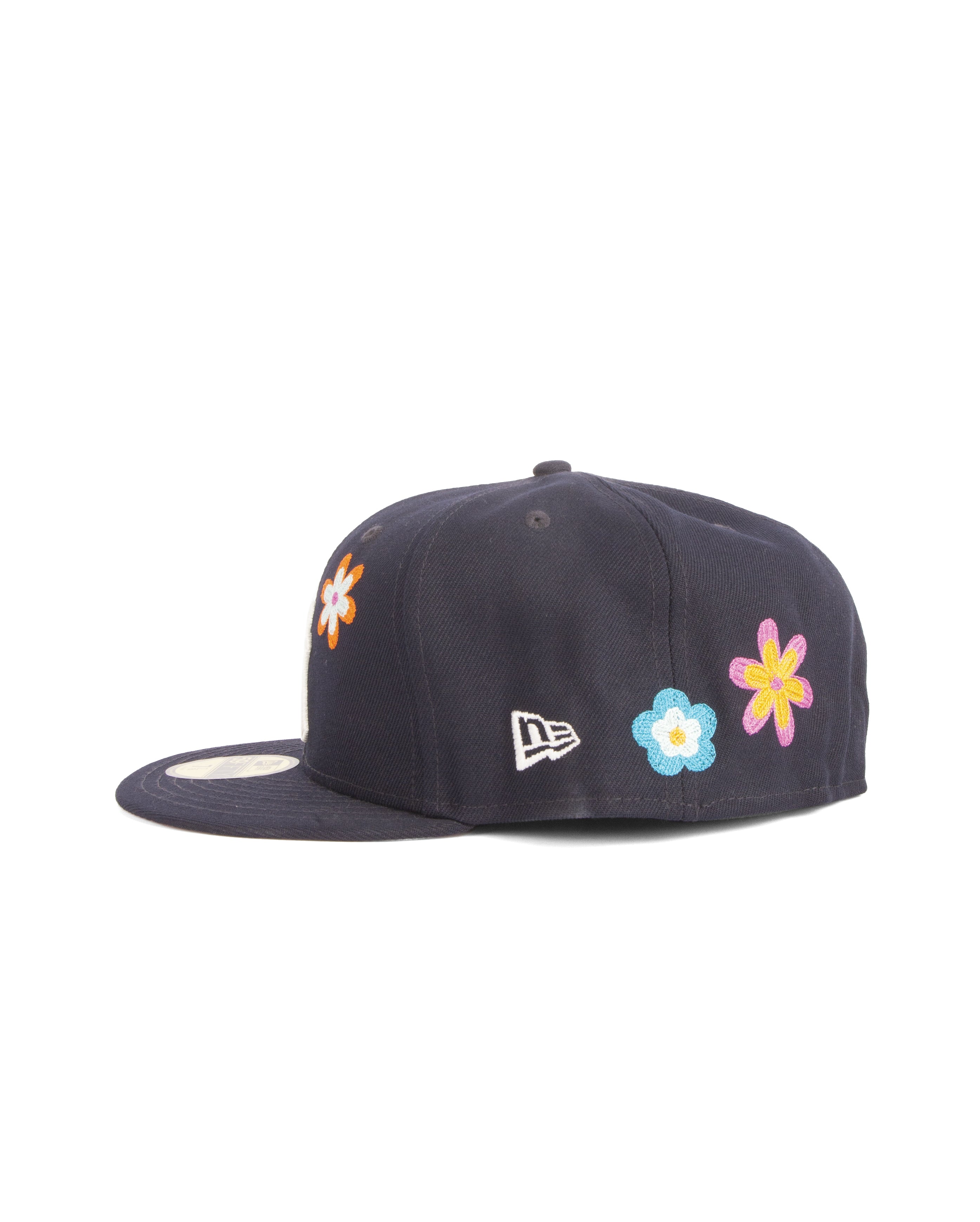 5950 New York Yankees Floral