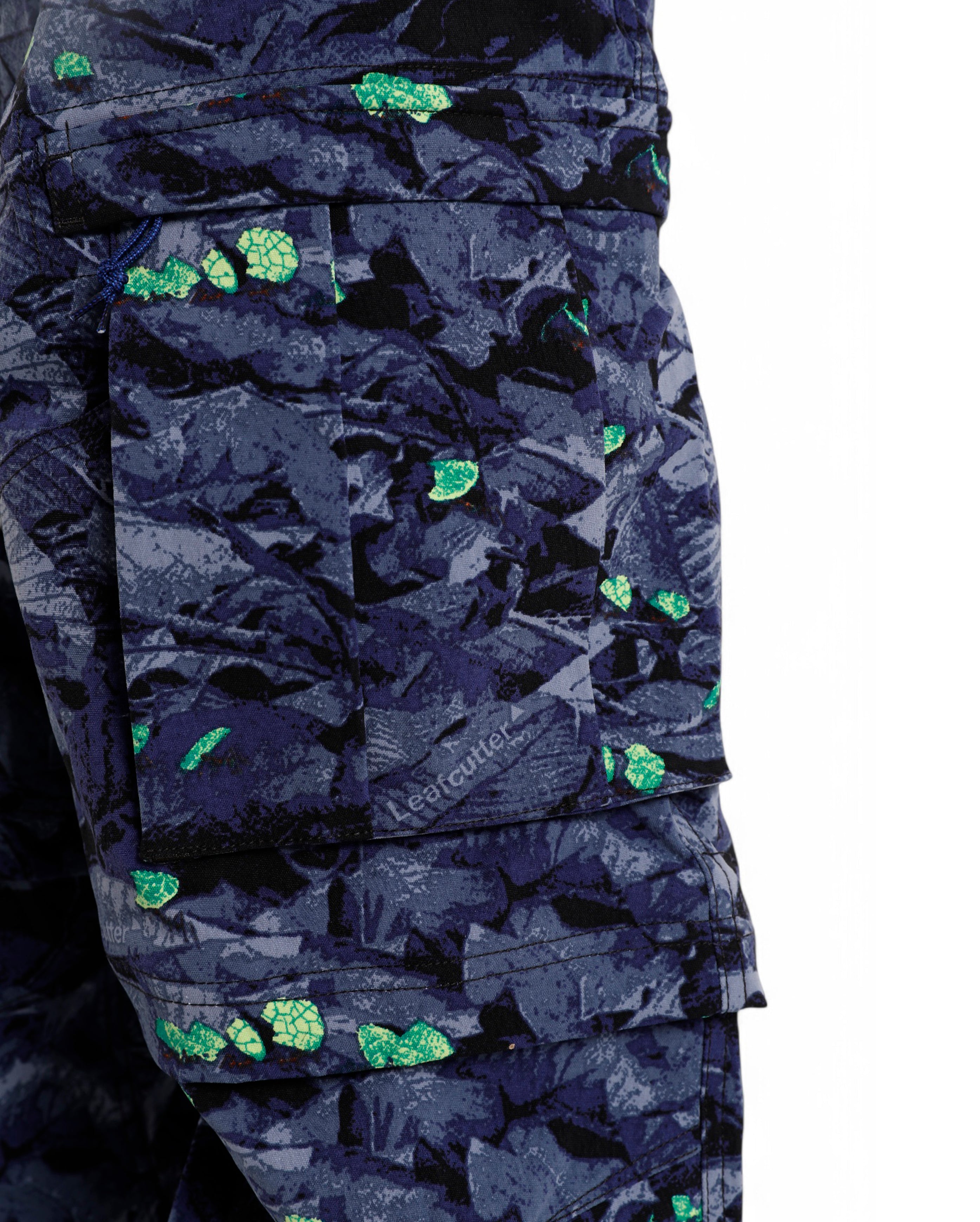 Nike-ACG Smith Summit Water-Repellent UV Cargo Pants Midnight Navy-Starcowparis