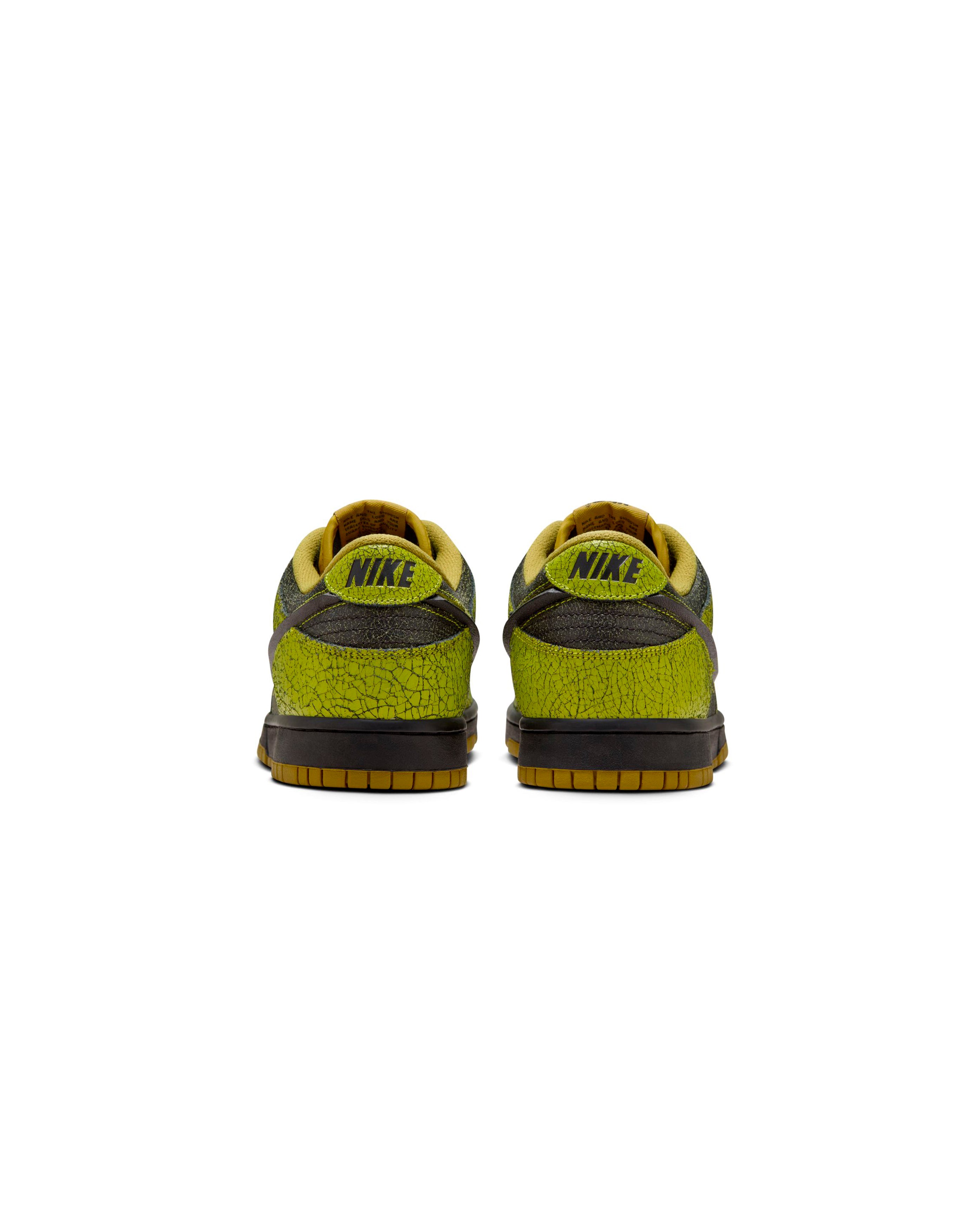 Nike-Dunk Low Retro QS Halloween Skull-Starcowparis