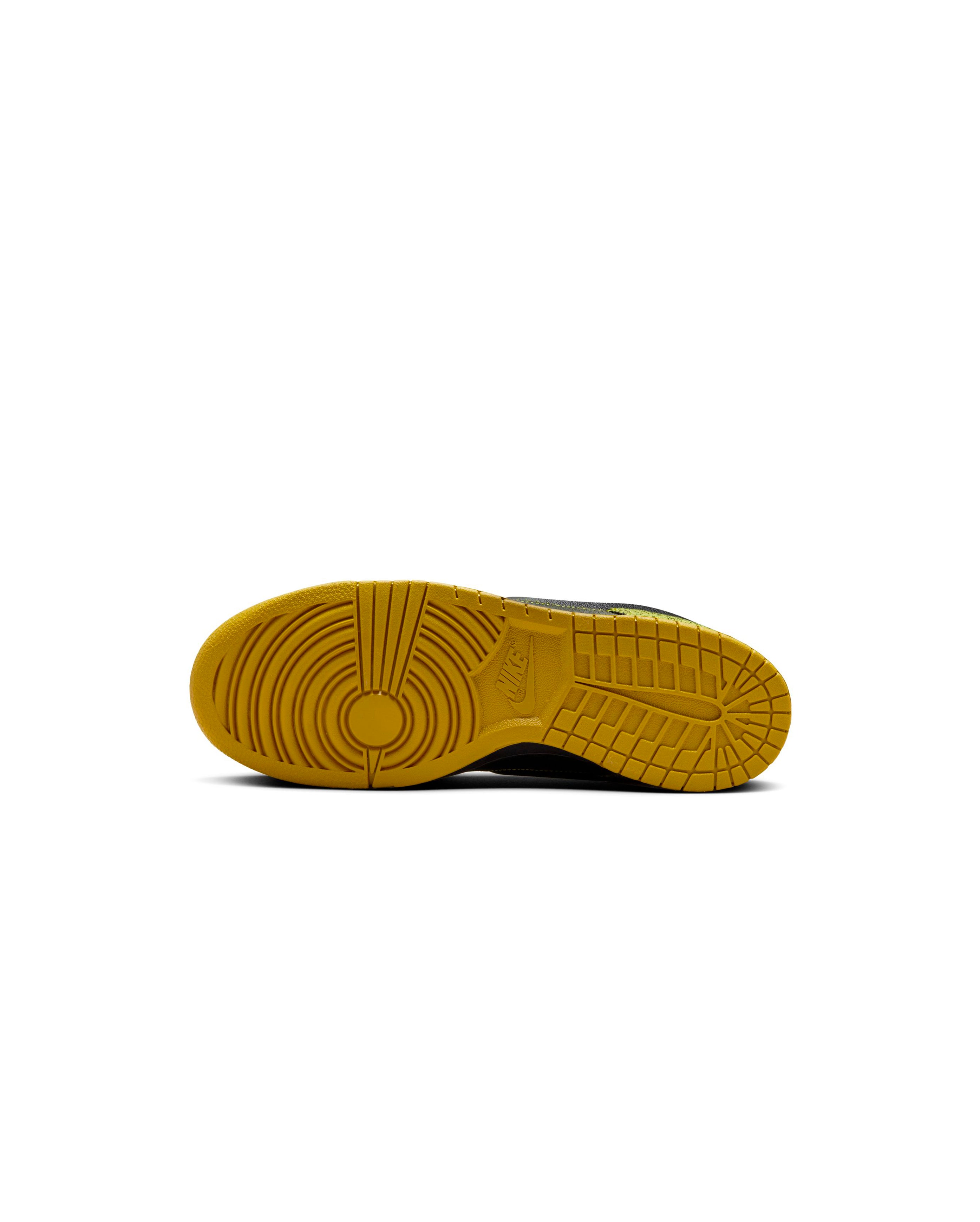 Nike-Dunk Low Retro QS Halloween Skull-Starcowparis