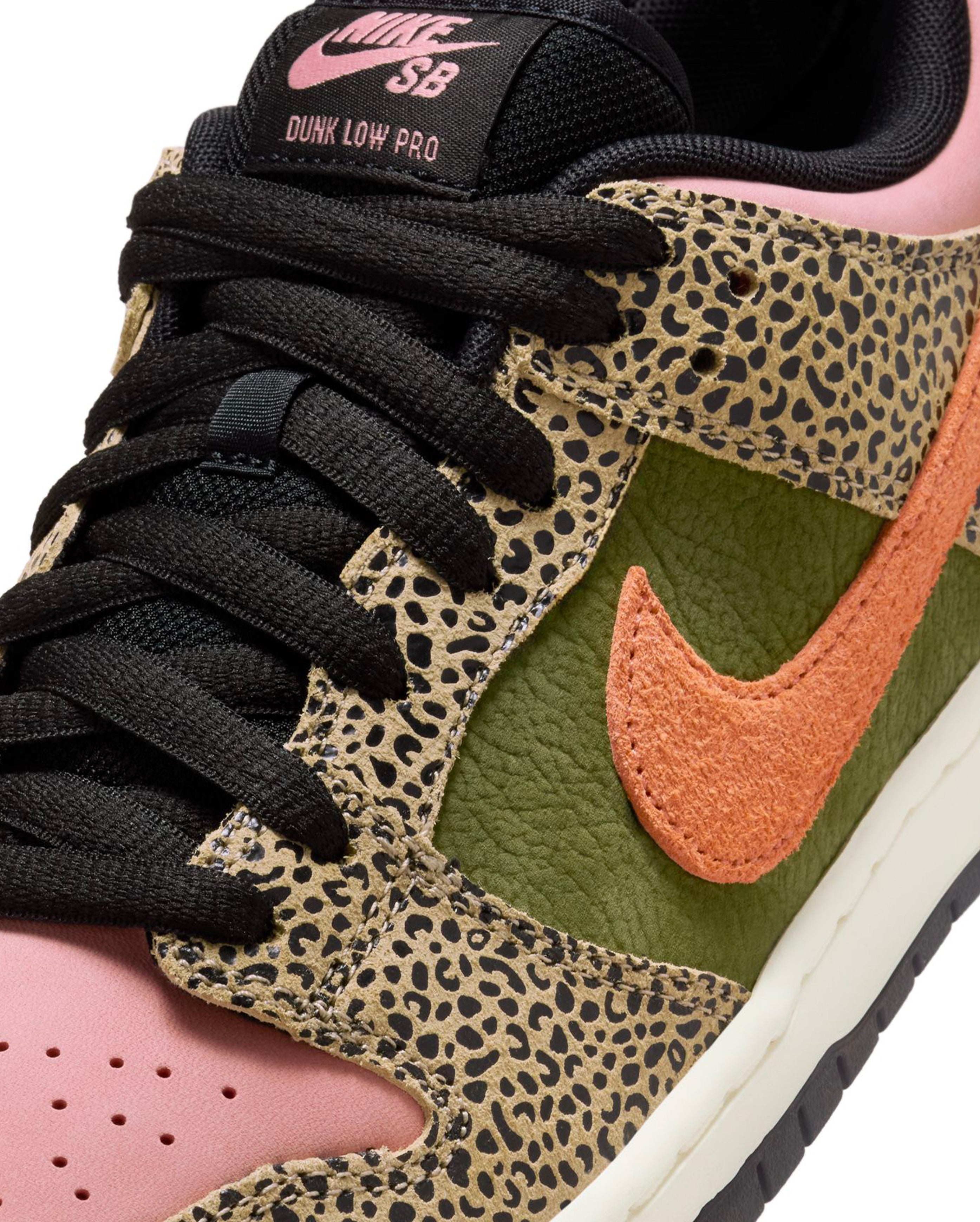Nike-SB Dunk Low X Arts-Rec