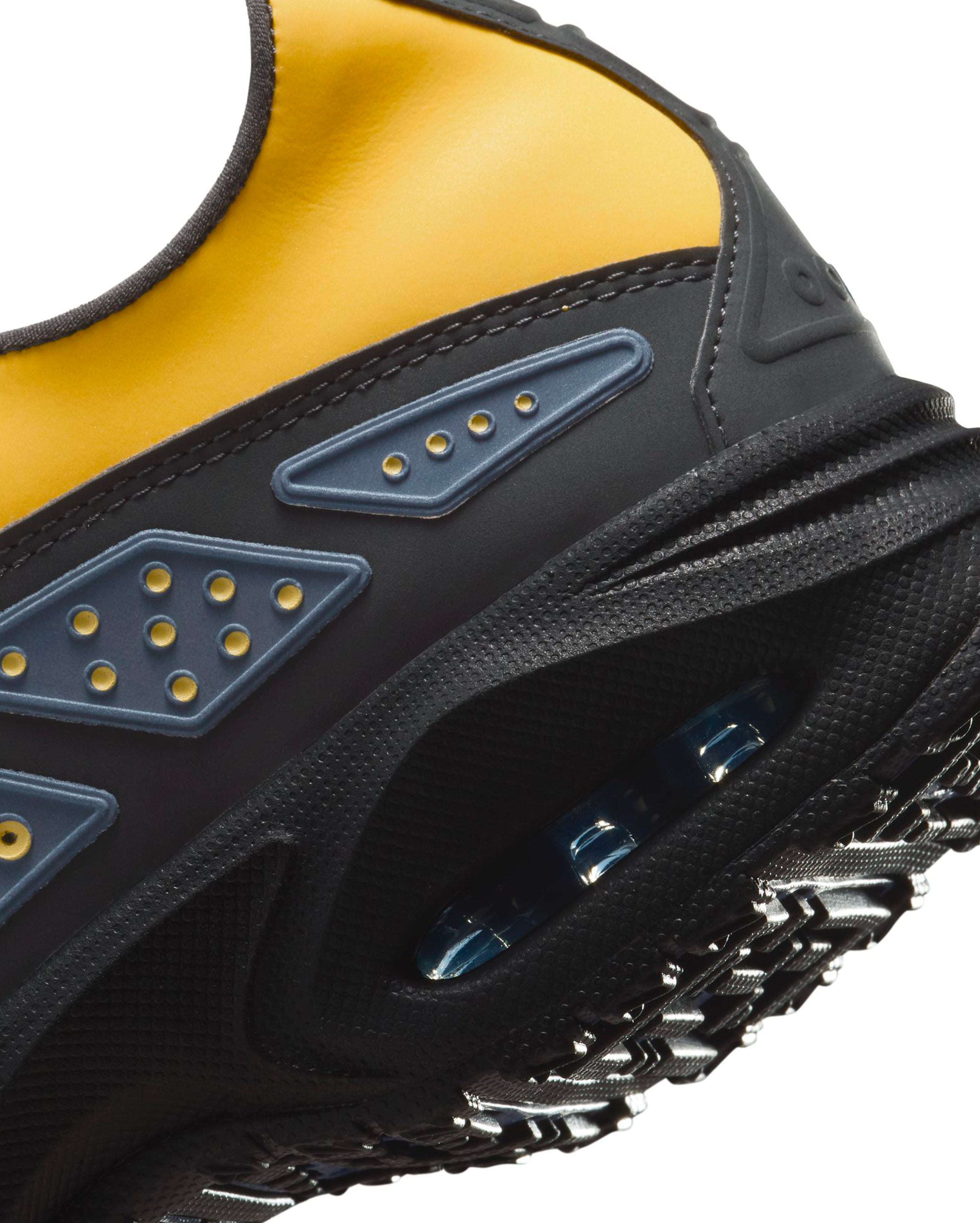 W Air Max SNDR Saturn Gold - Starcowparis - 5