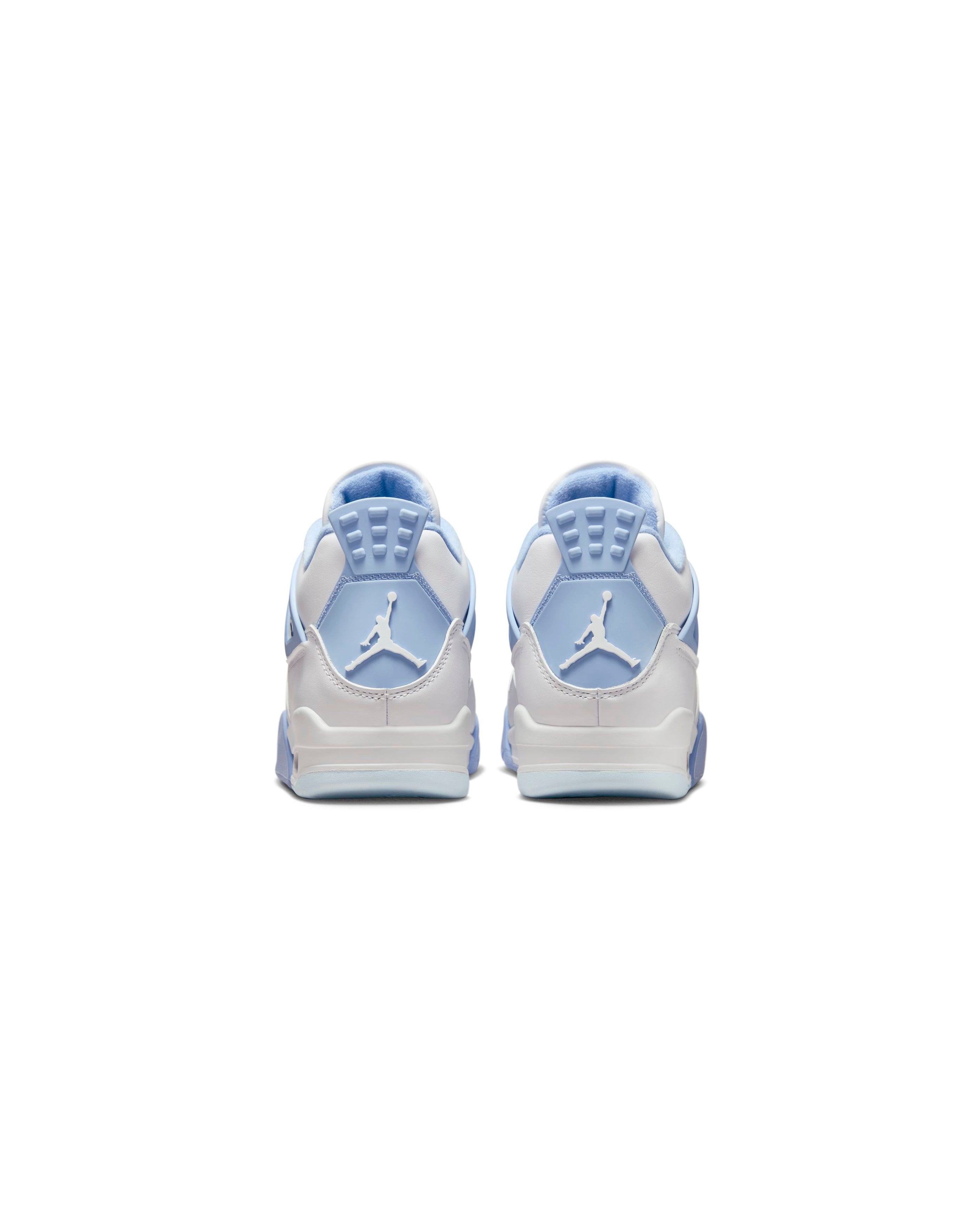 W Jordan 4 Retro Forget Me Not