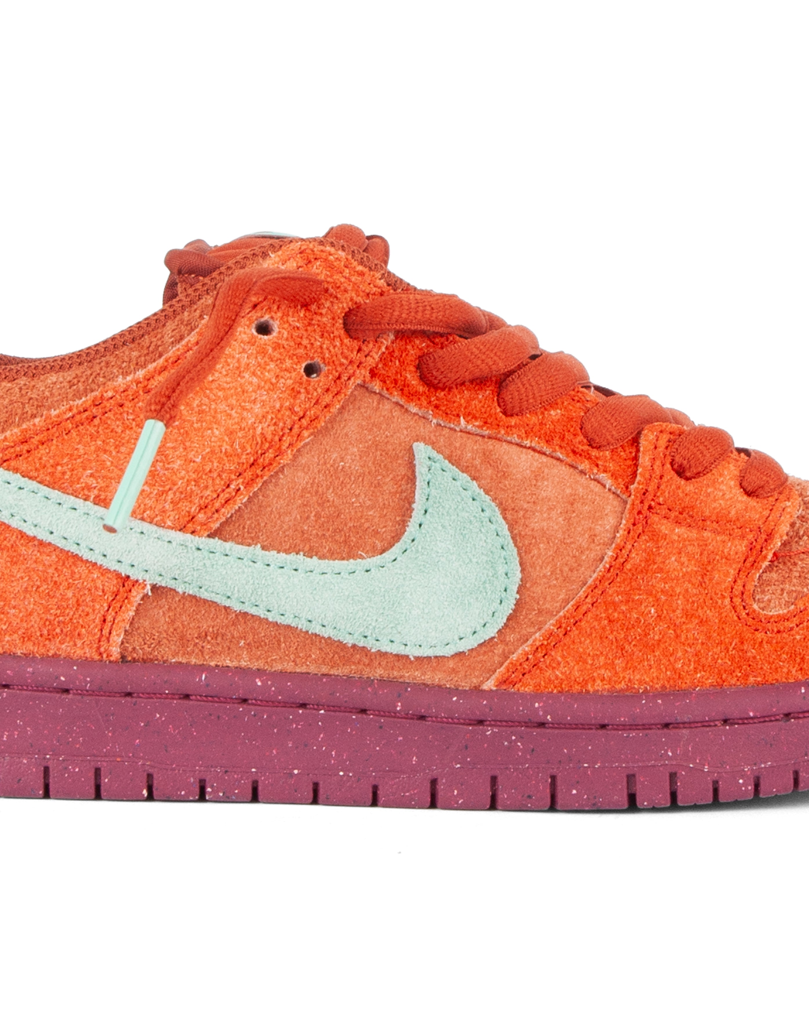SB Dunk Low Mystic Red - Starcowparis - 2