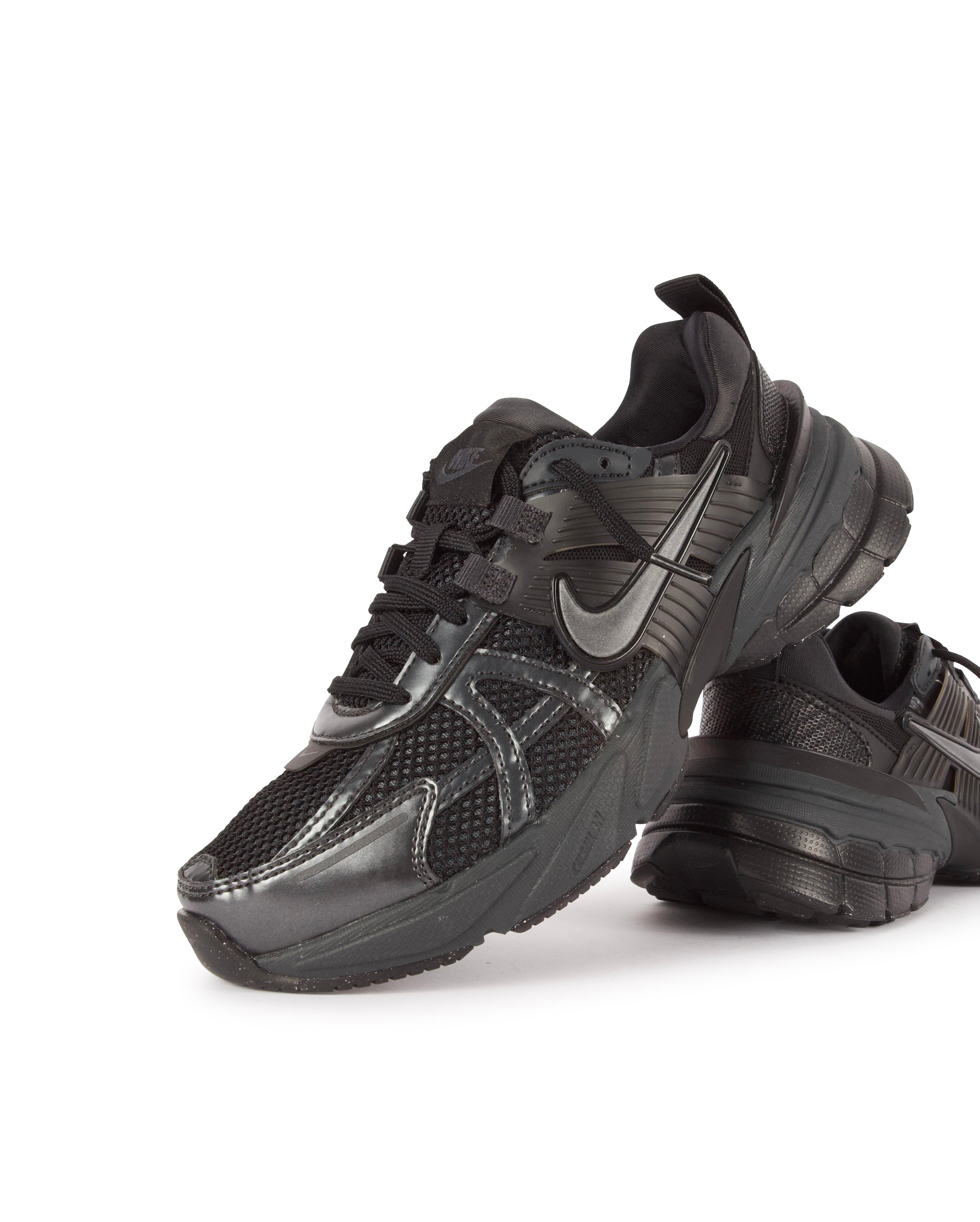 V2K W Runtekk Black Dk Smoke Grey Anthracite - Starcowparis - 2