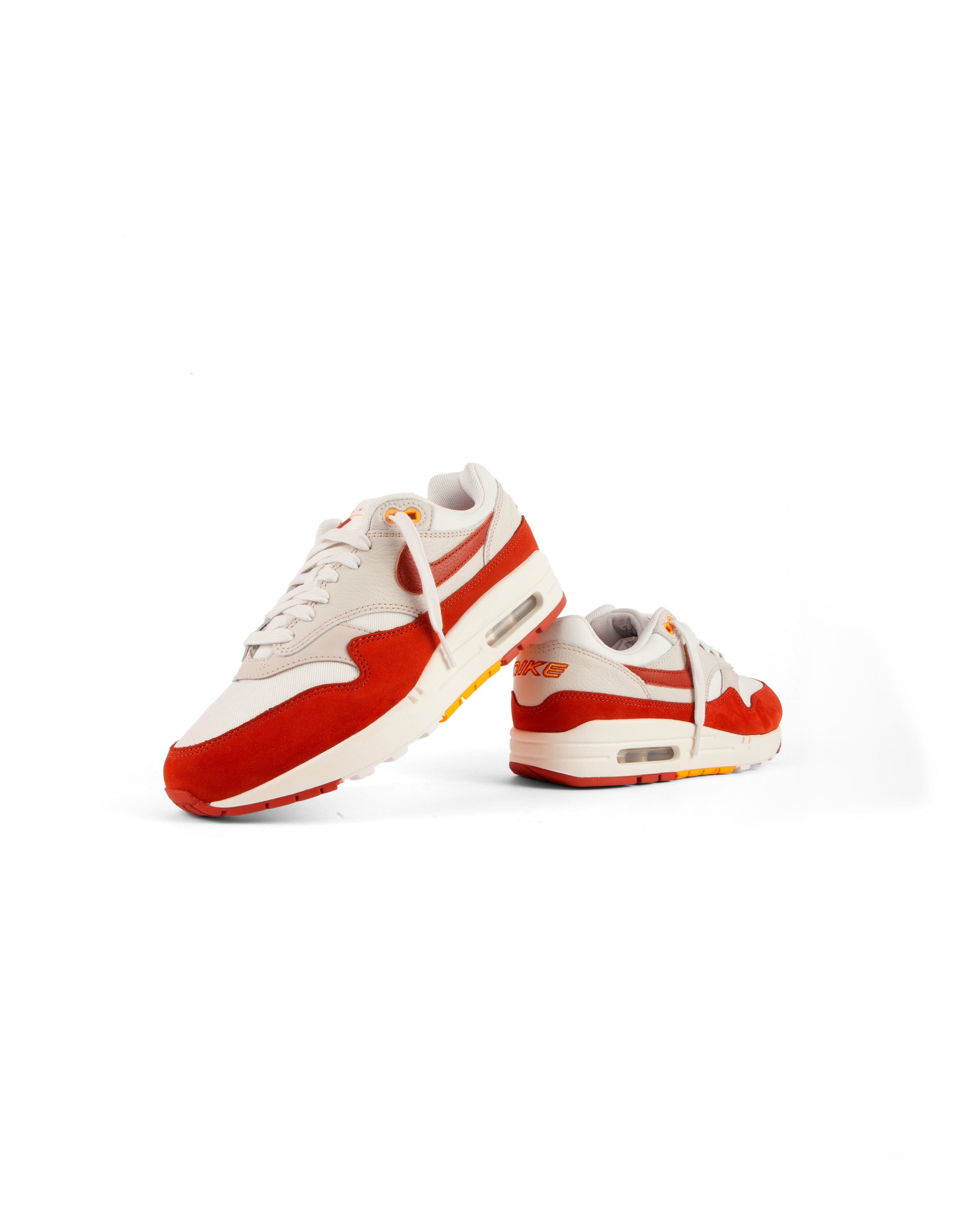 W Air Max 1 LX Rugged Orange