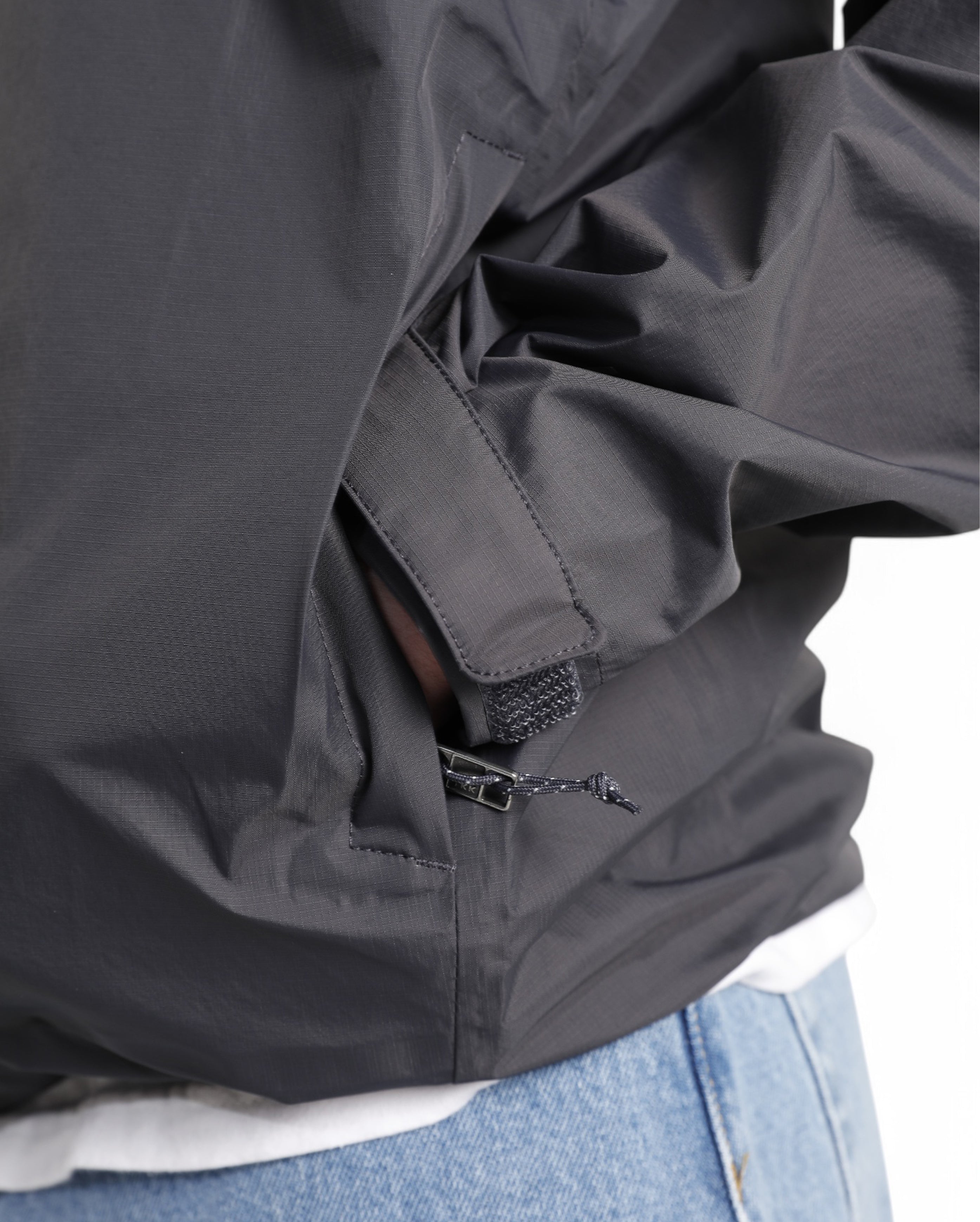 Patagonia-Torrentshell 3L Rain Jacket Black-Starcowparis