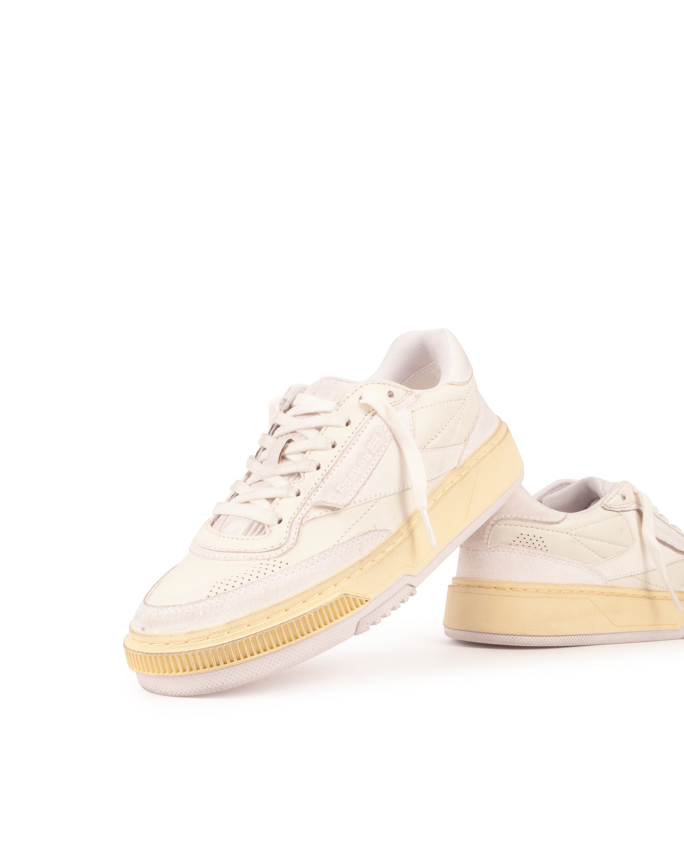 Club C LTD Wax Moon White - Starcowparis