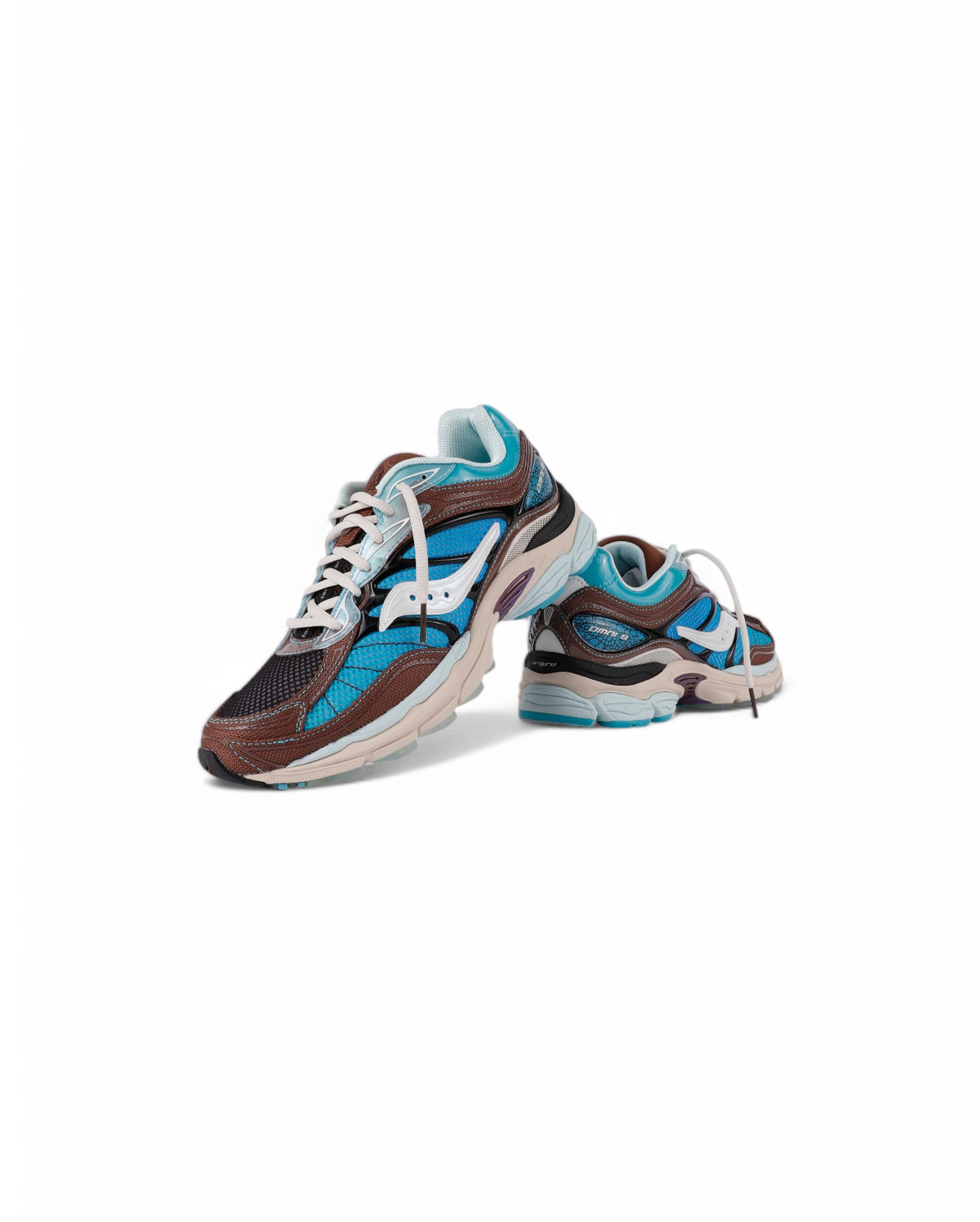 Saucony-X Footpatrol Progrid Omni 9 Blue Brown-Starcowparis