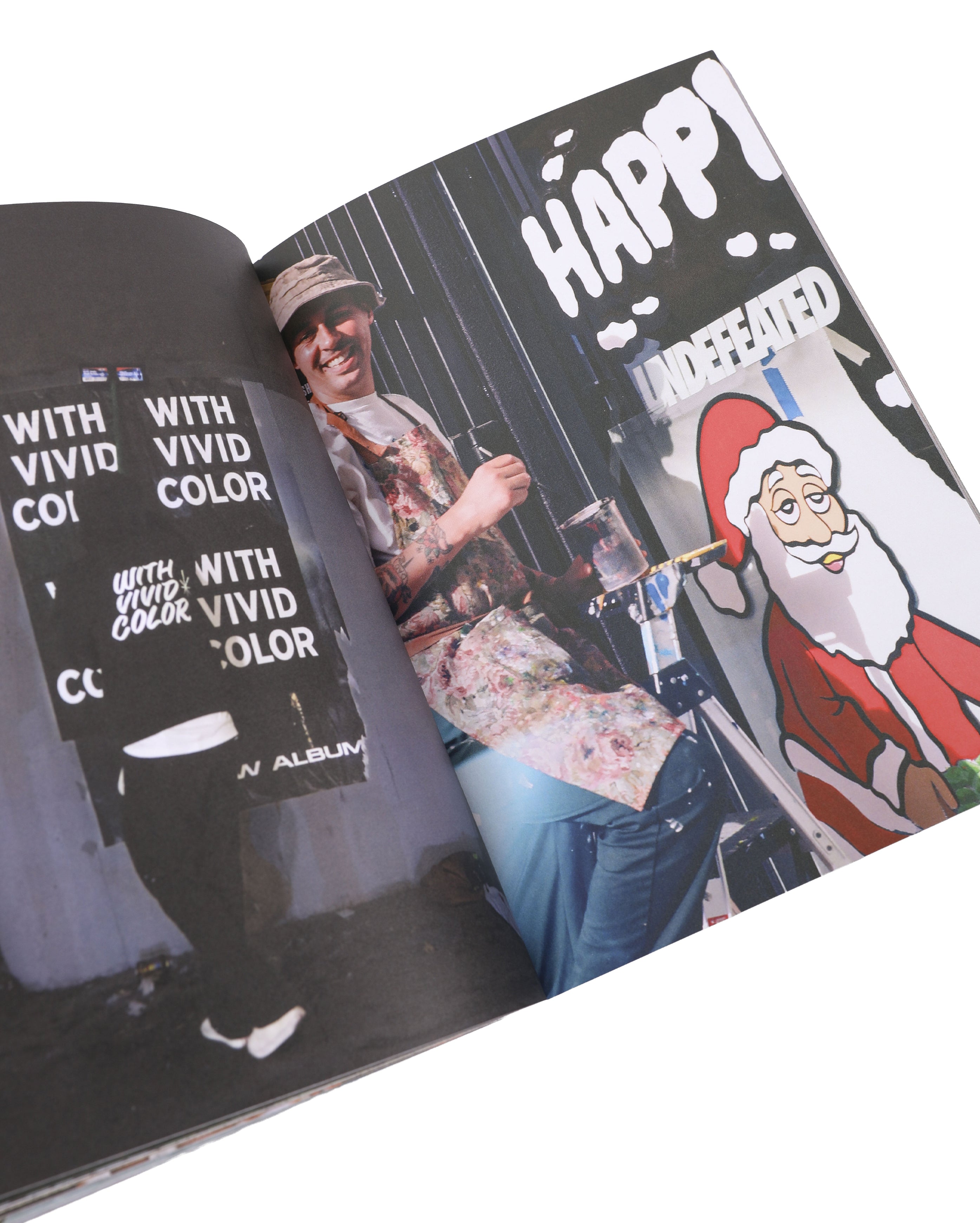 Vivid color-Livre With Vivid Color-Starcowparis