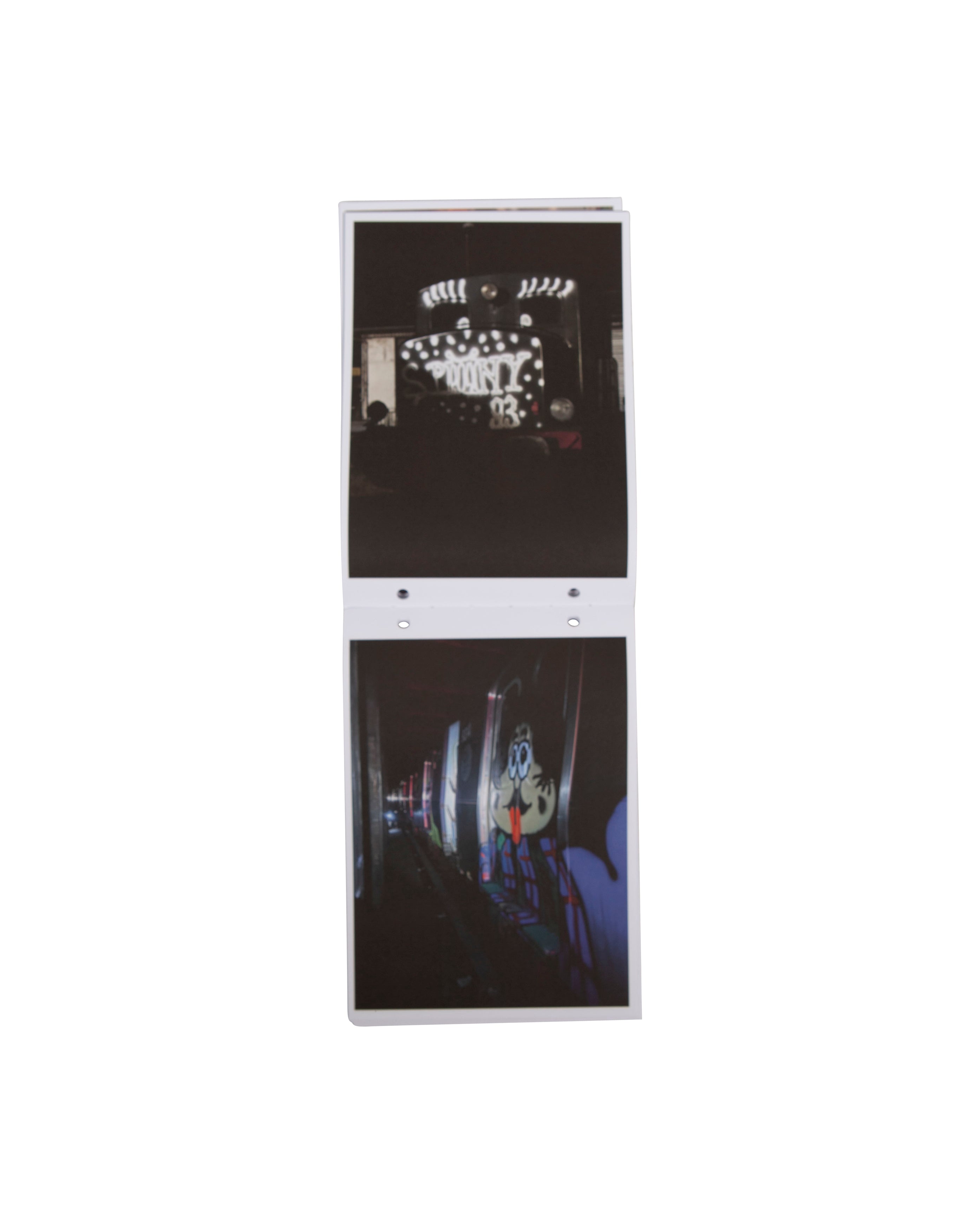 Book Obsession : Camions, GhostTags, Station, Rails (Paris 1991-2015) Revue TAG 6 - Starcowparis