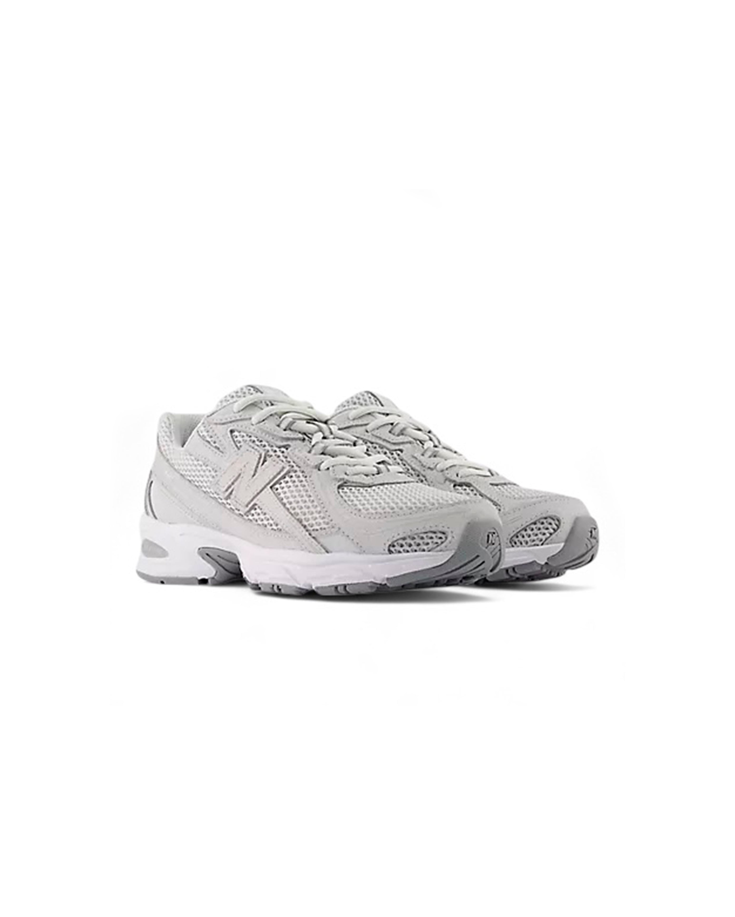 740v2 Grey Reflection Slate Grey