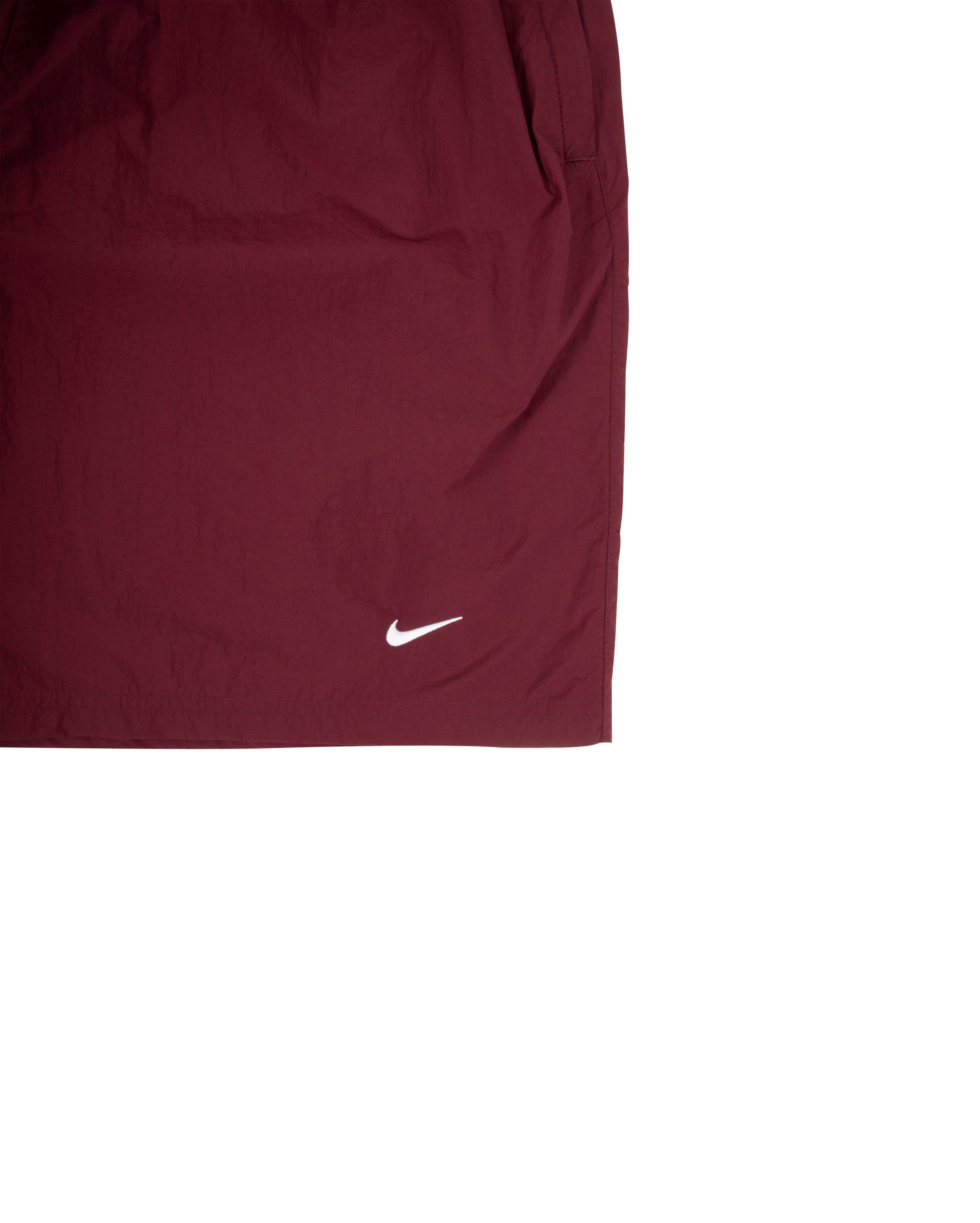 Soloswoosh Short Night Maroon - Starcowparis