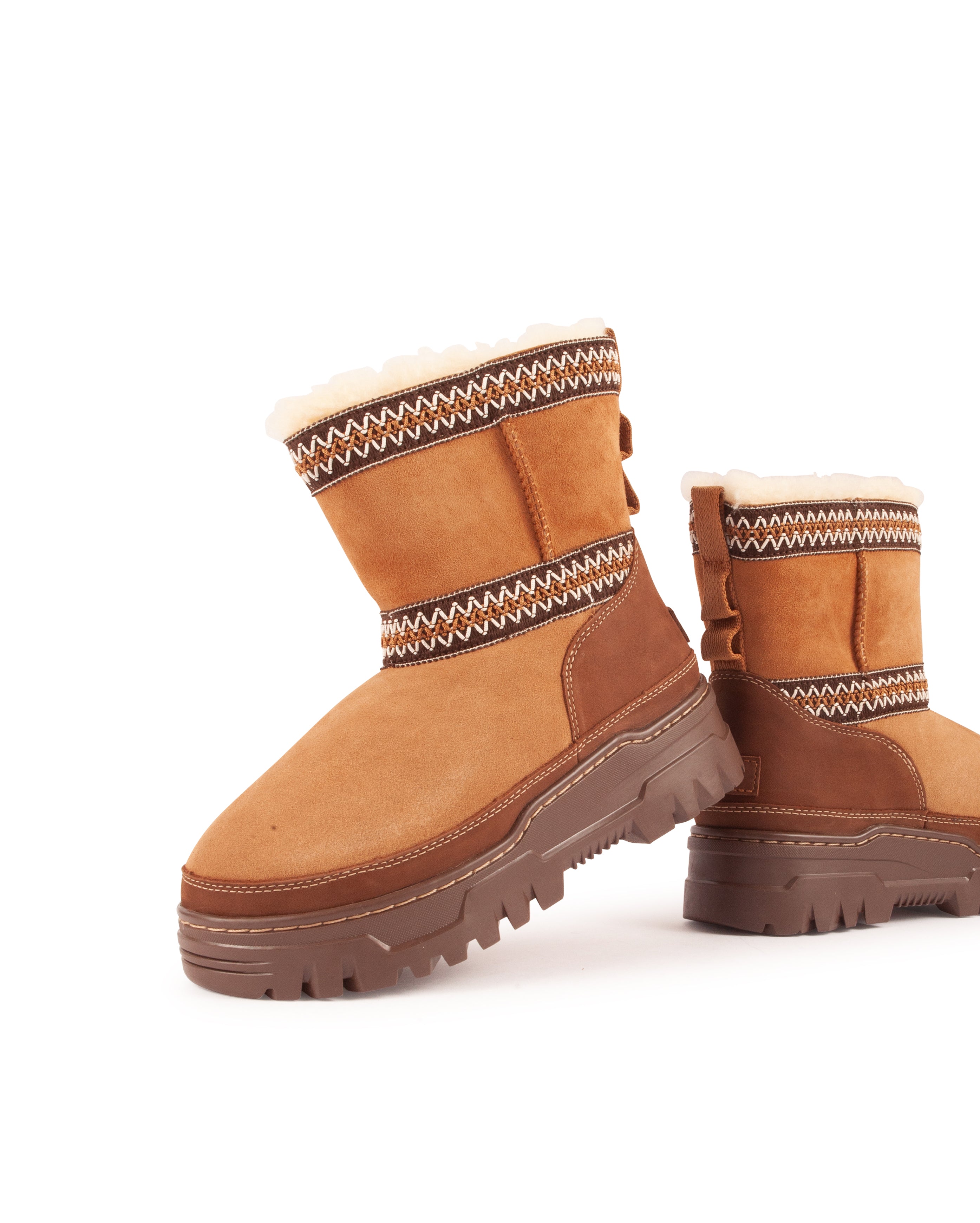 W Classic Mini Trailgazer Chestnut - Starcowparis - 4