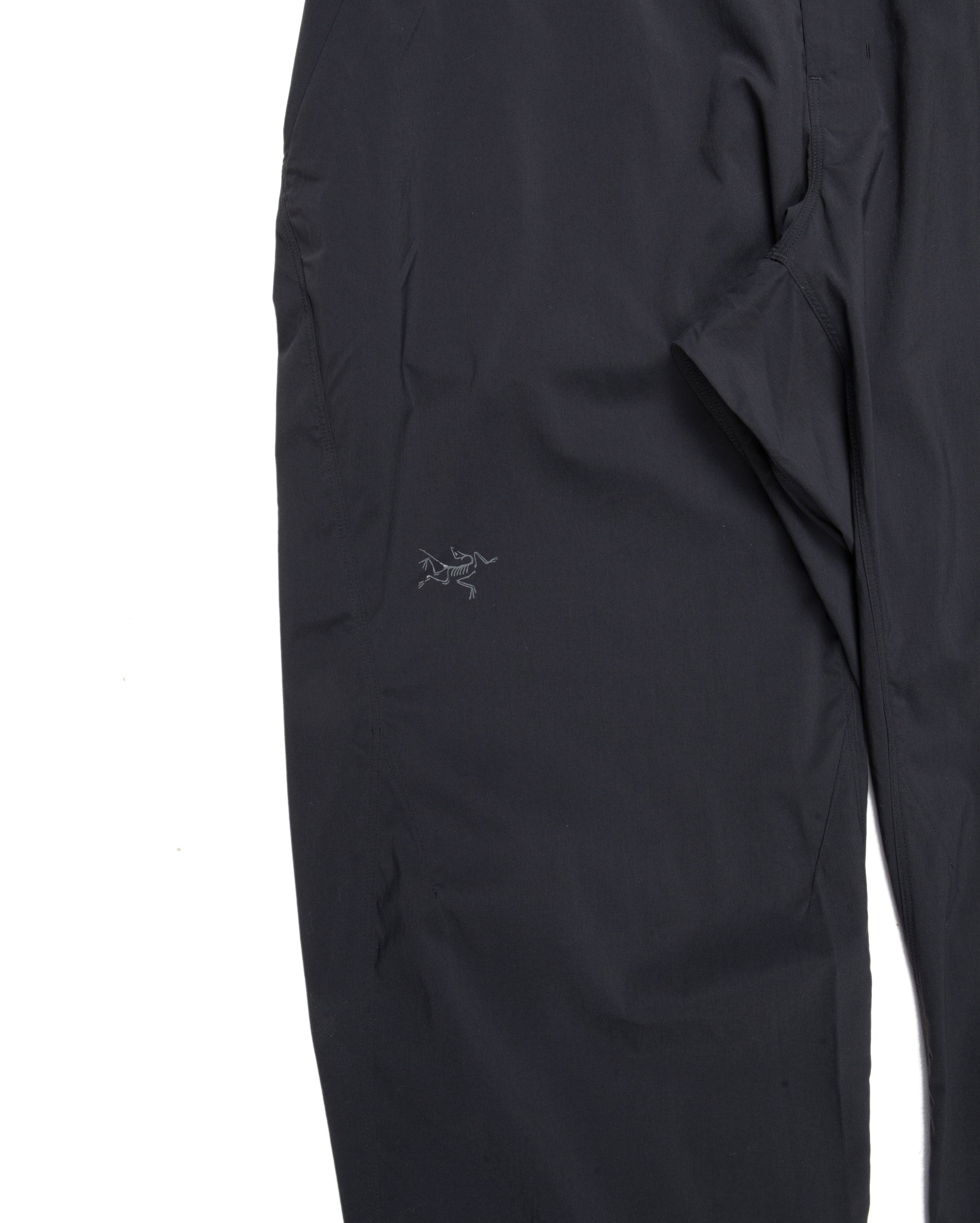 Acropole Jogger Black