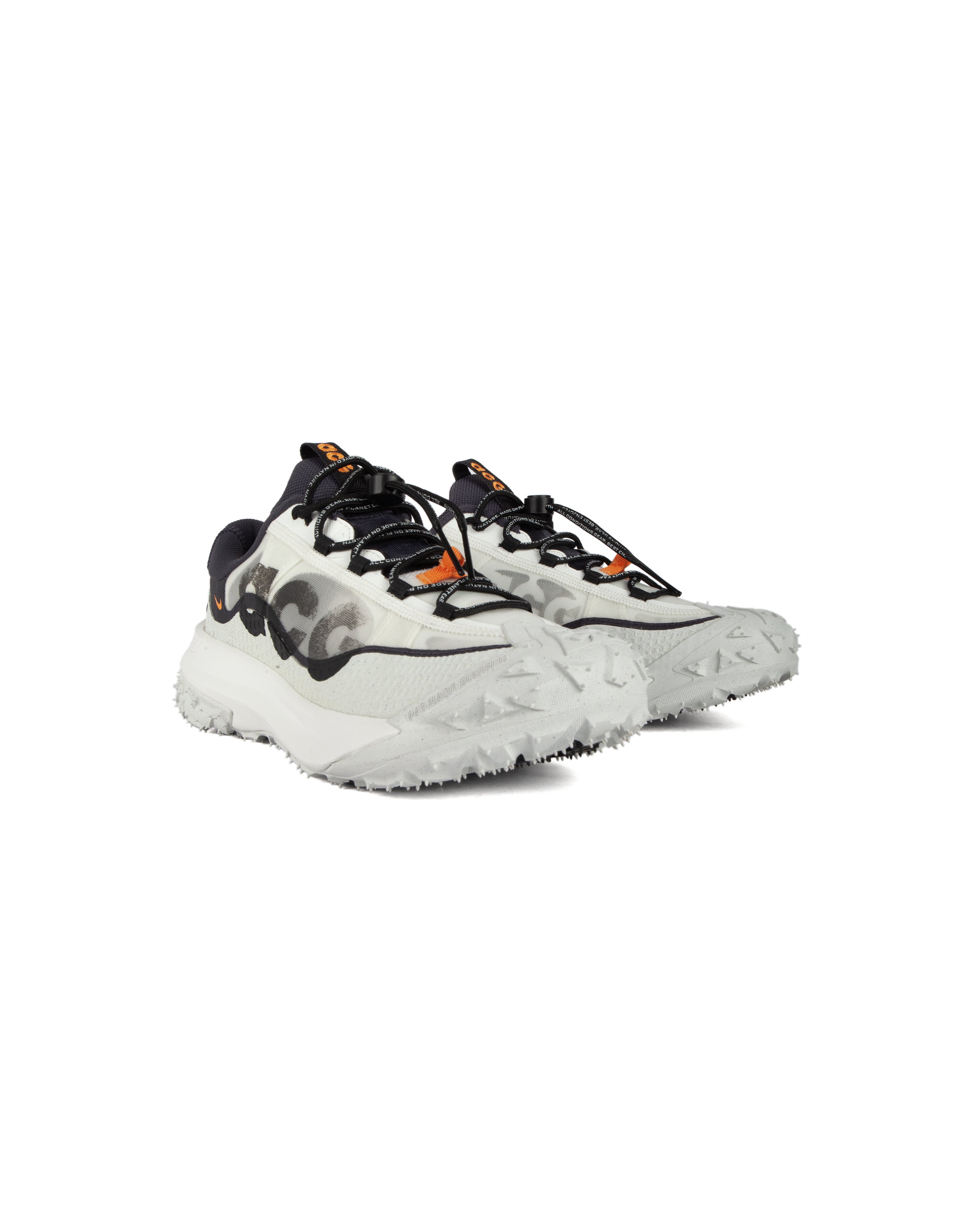 ACG Mountain Fly 2 Low White Mandarin OUTLET
