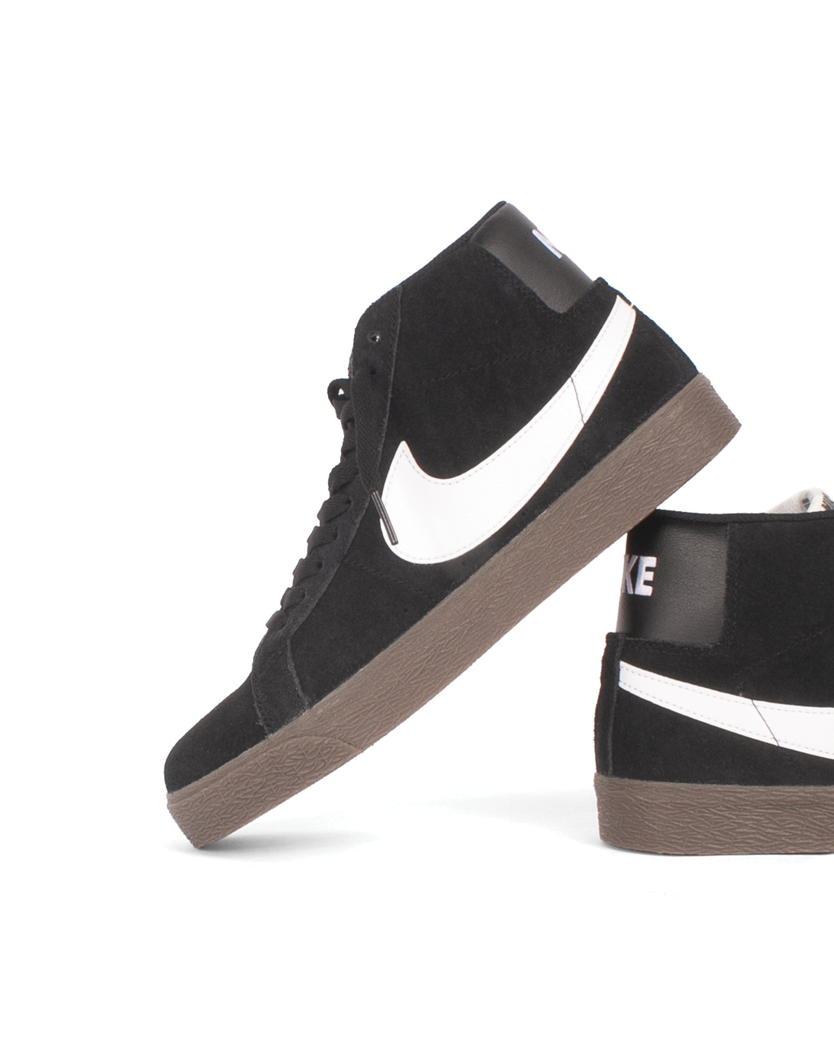 SB Zoom Blazer Mid Black White Sail OUTLET