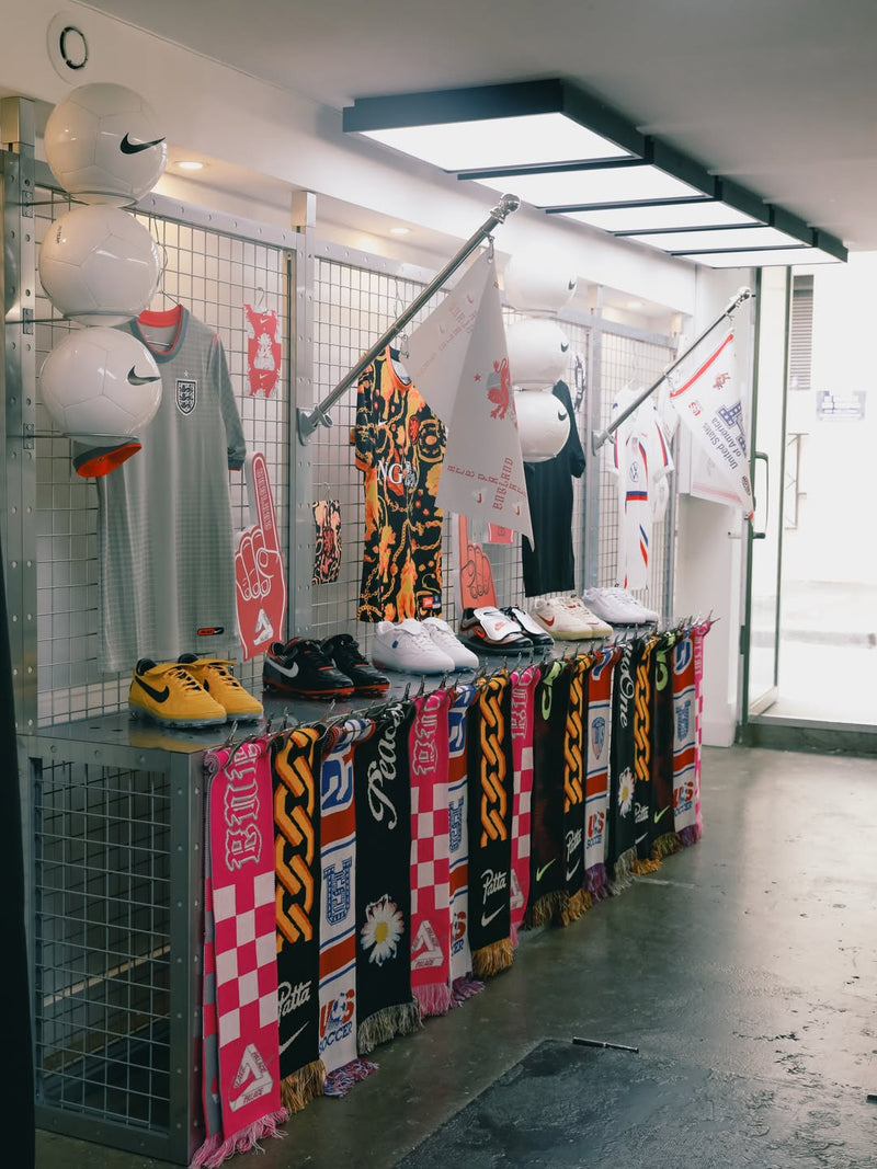 Nike X2 Football Pop Up
