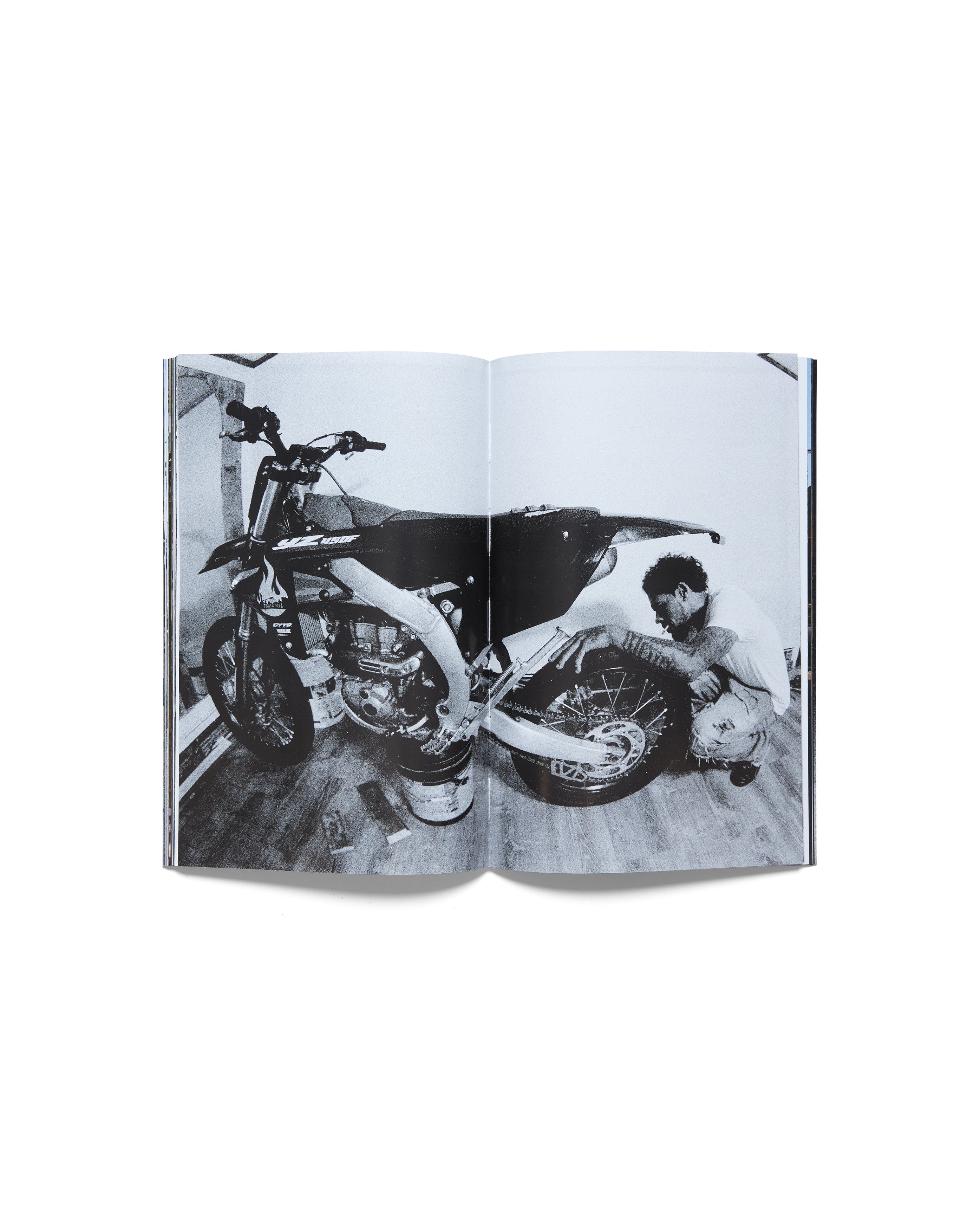 Living Proof 12 O'CLOCK - Starcowparis - 5