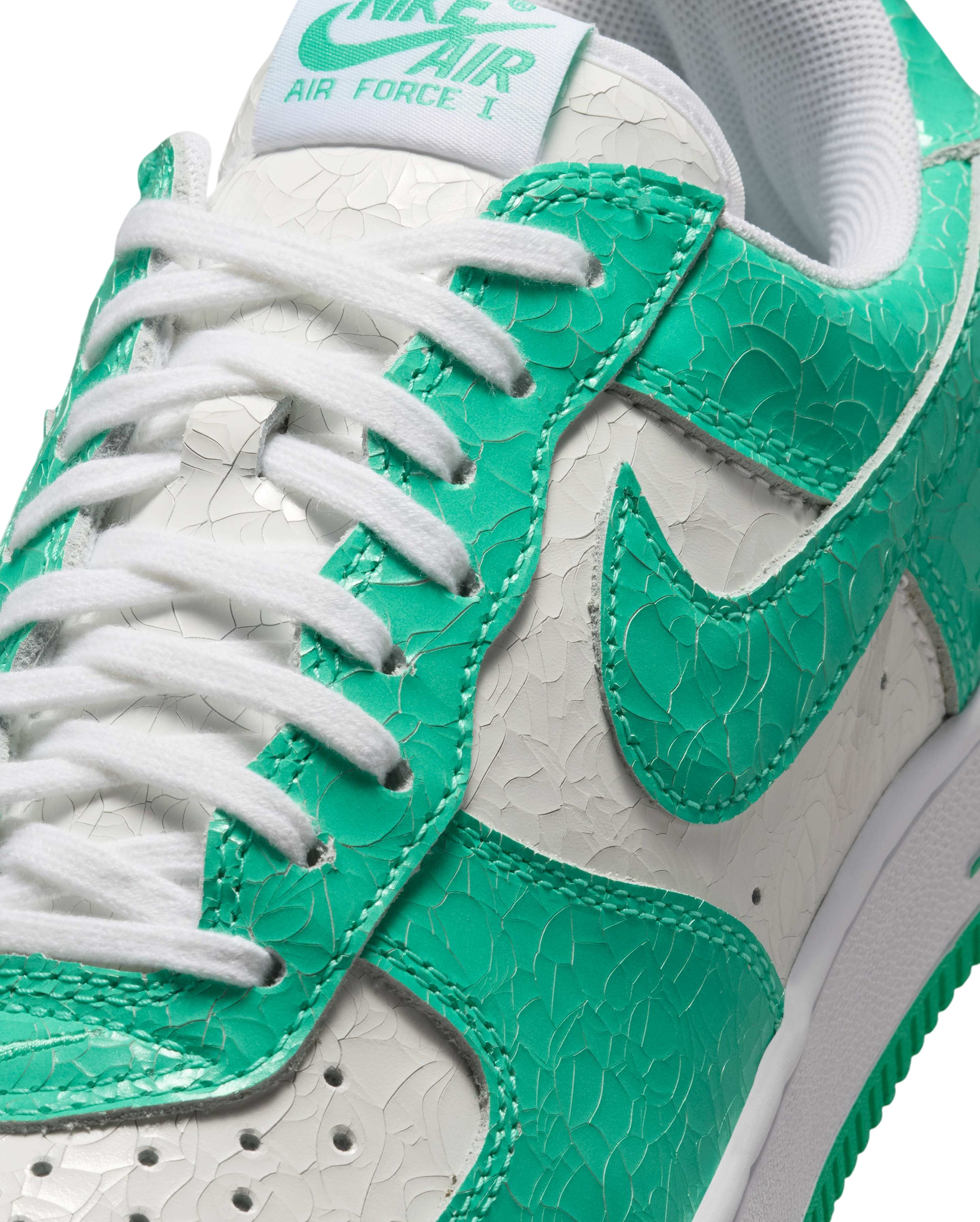 Air Force 1 Cracked Leather Menta White - Starcow Paris - 7