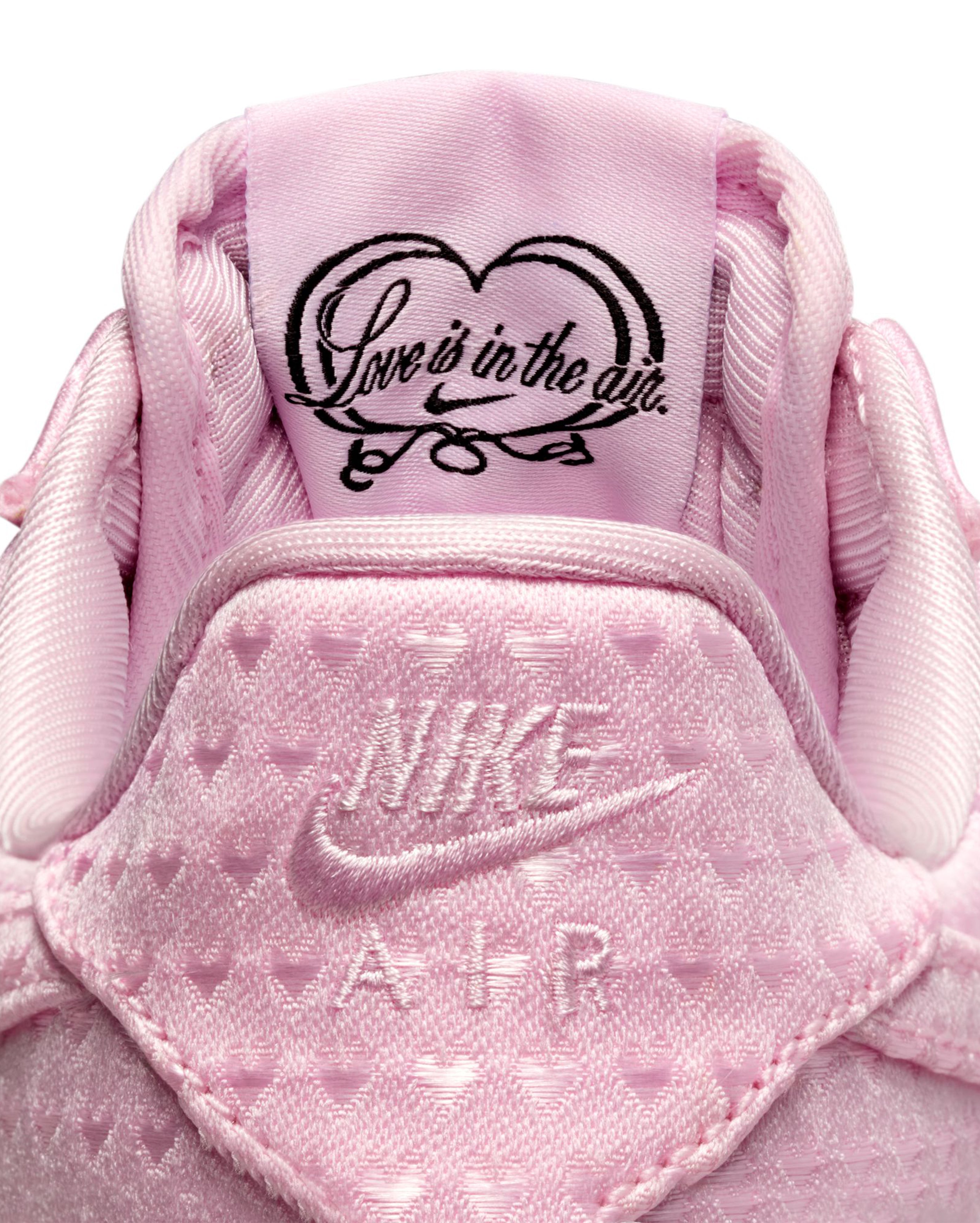 Air Force 1 '07 Low Valentine's day Pink Femme - Starcowparis - 7