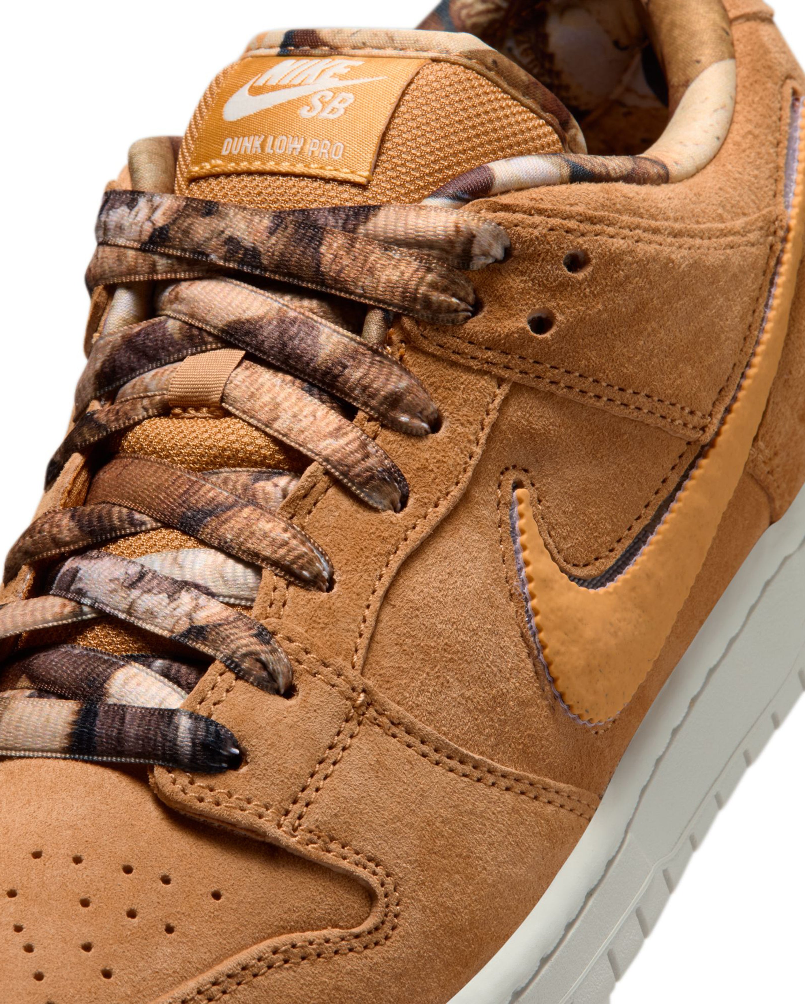 NOTE Manchester x SB Dunk Low Brew & Biscuits - Starcowparis - 4
