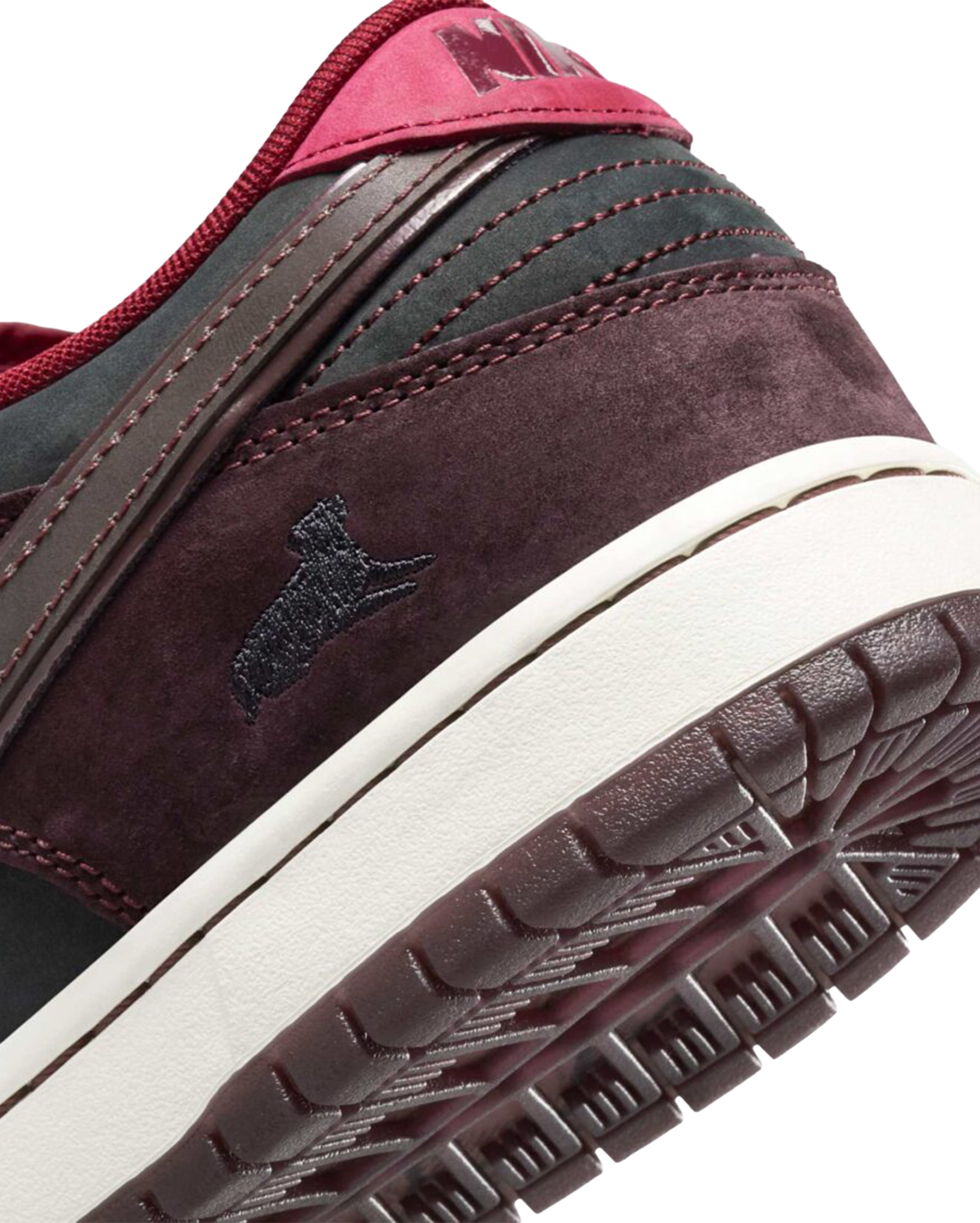 x Riot Skateshop Dunk Low - Starcowparis - 5