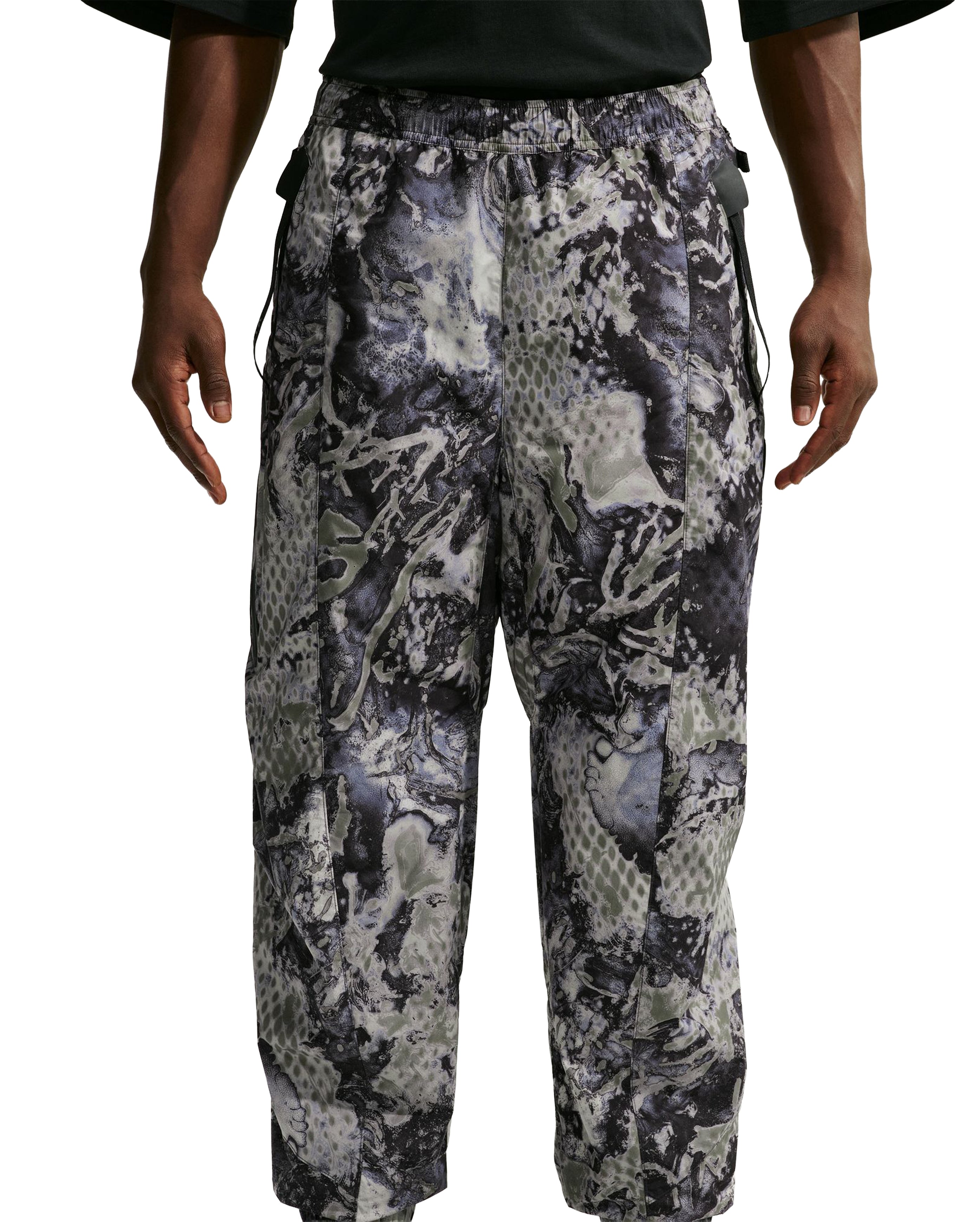 x NOCTA Zombie Cut Pant AOP Medium Olive - Starcowparis - 1