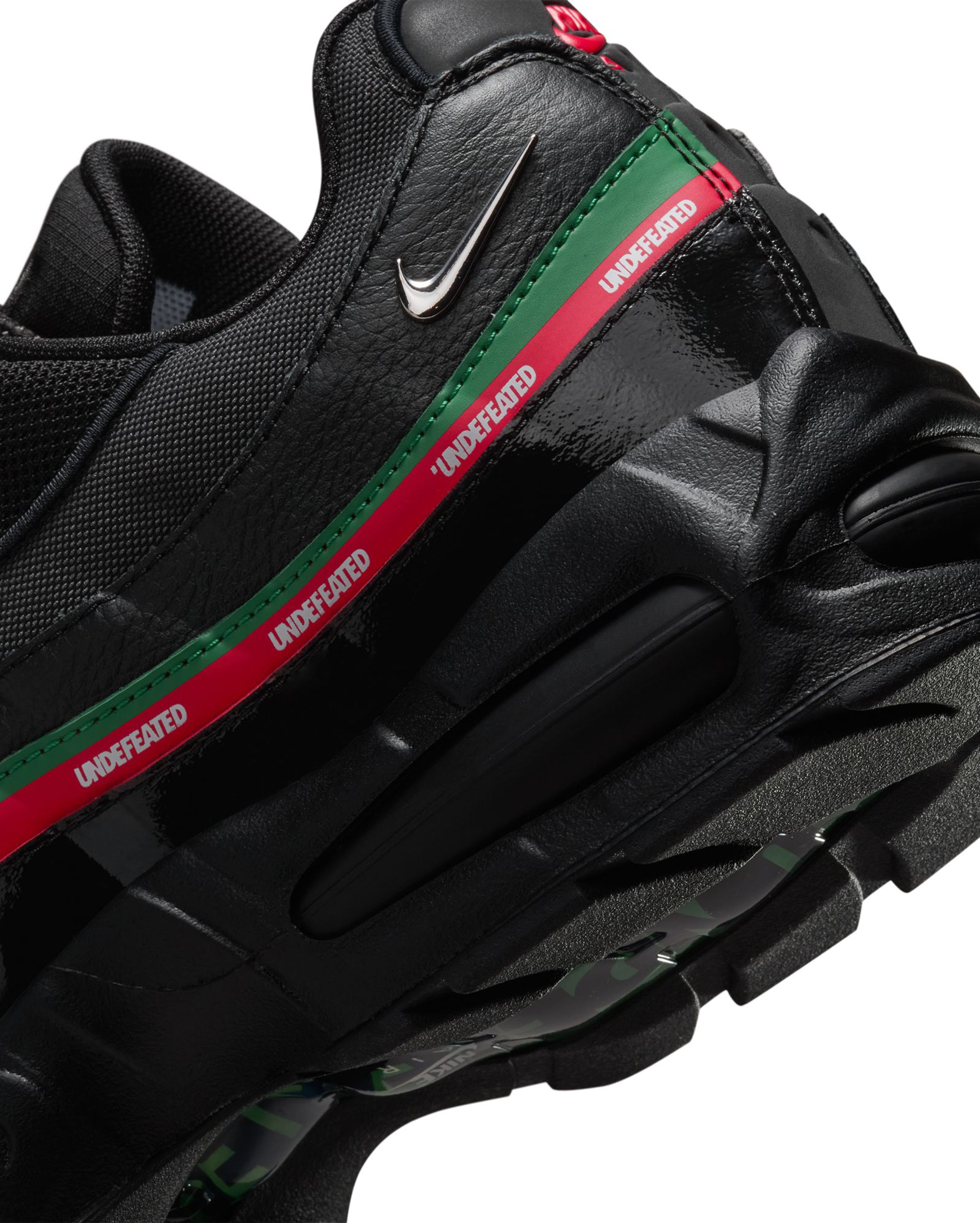 x Undefeated Air Max 95 Black - Starcowparis - 5
