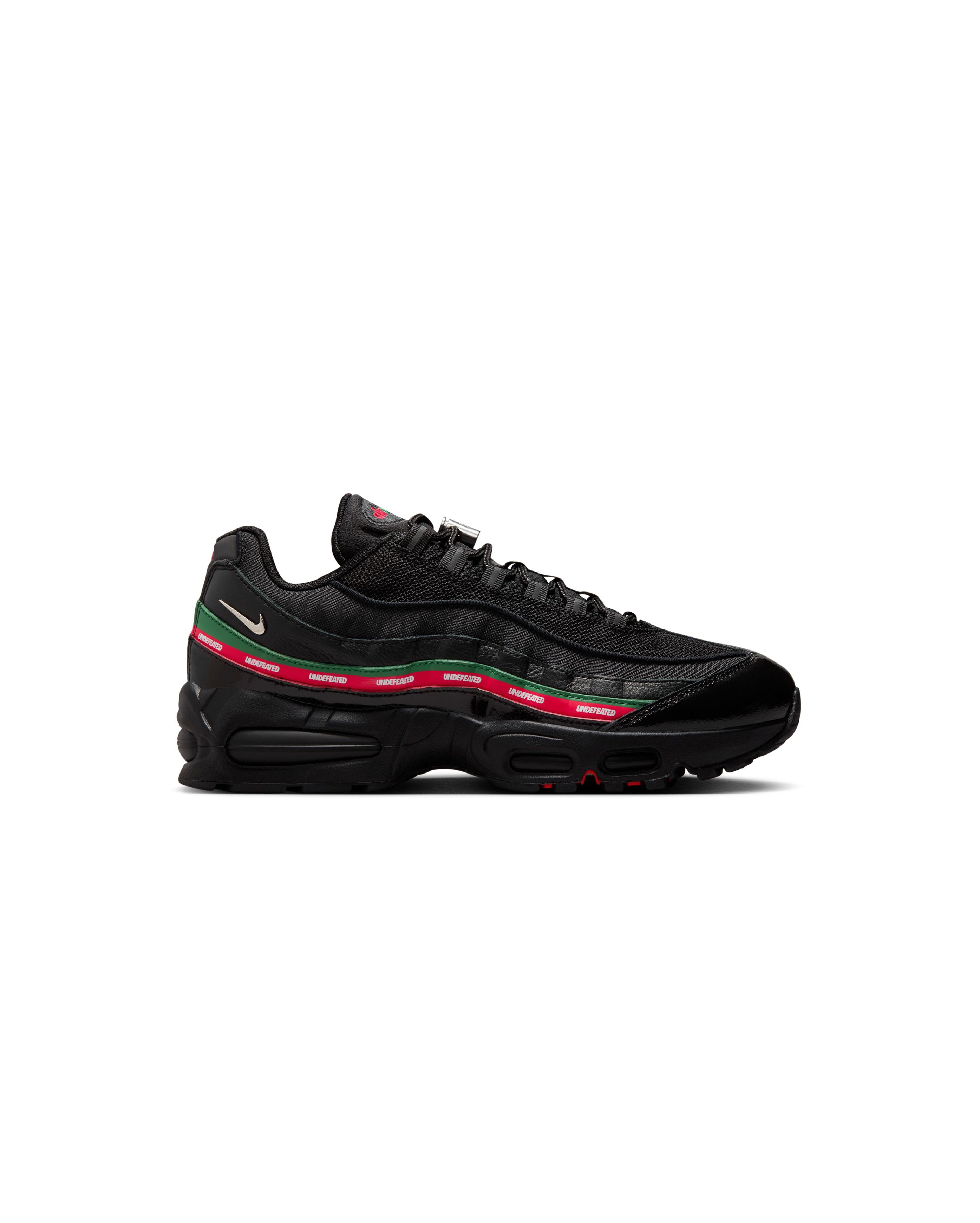 x Undefeated Air Max 95 Black - Starcowparis - 1
