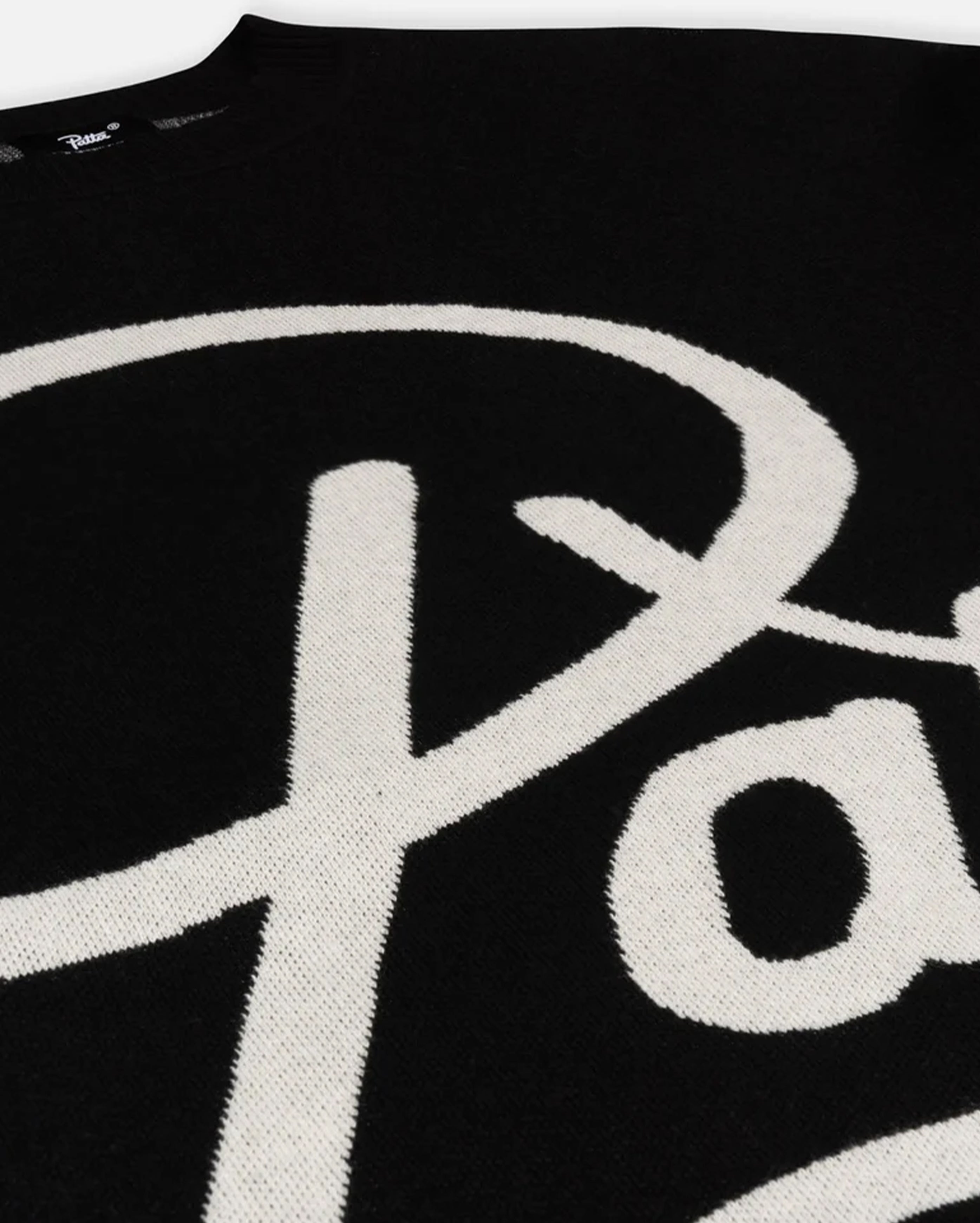 Hearted Jumper Black - Starcowparis - 4
