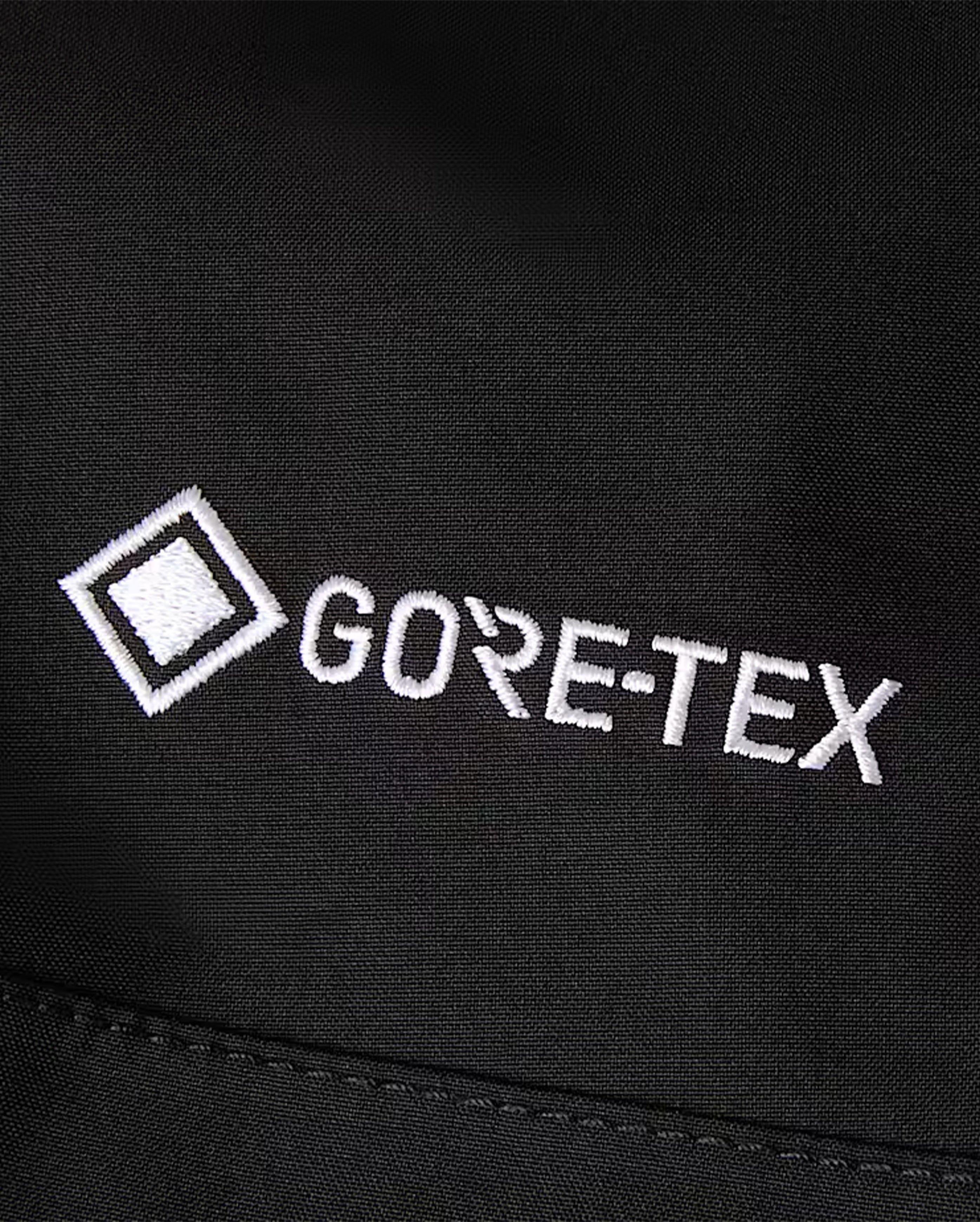 GTX Mountain Jacket TNF Black - Starcowparis - 7