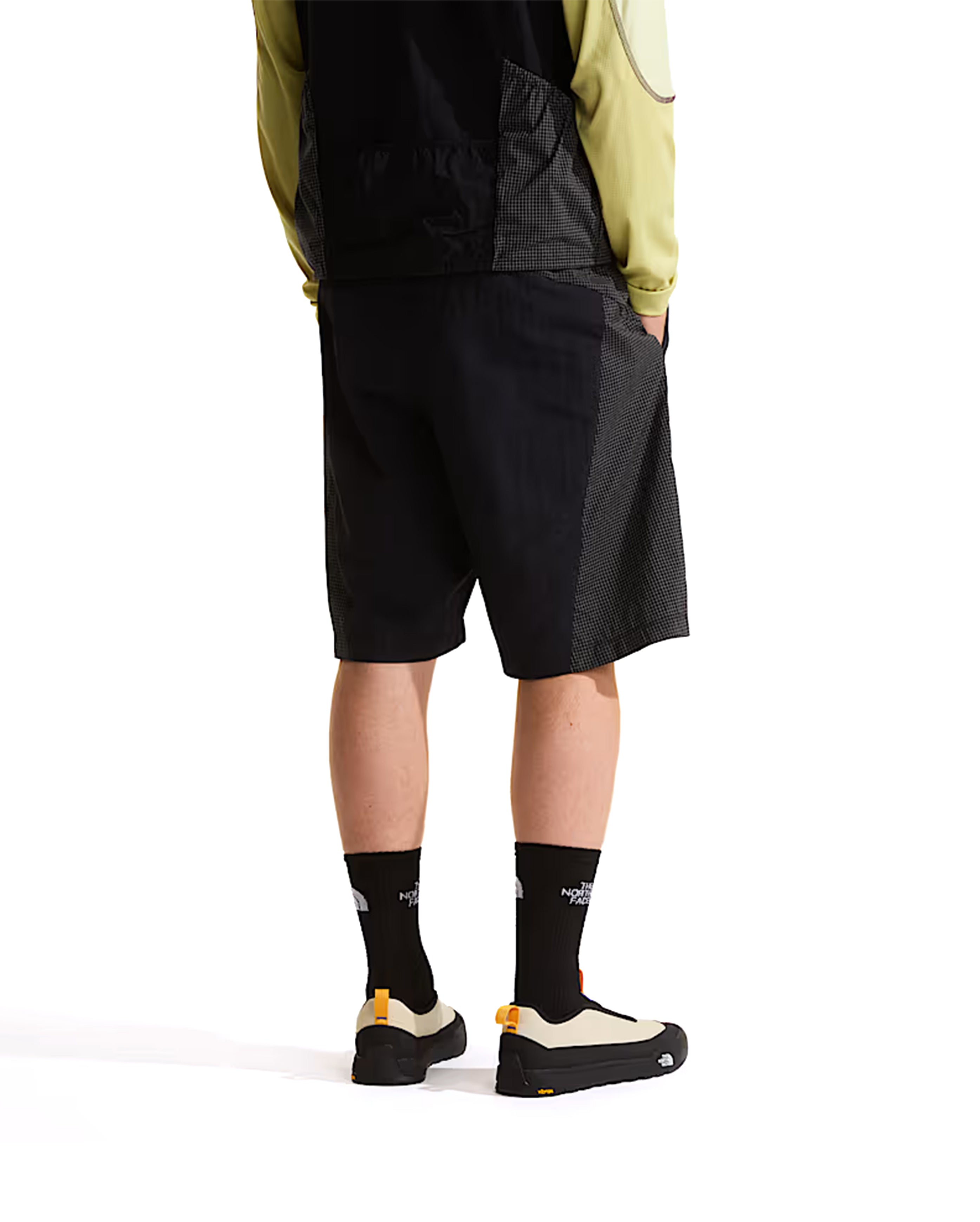 U NSE Belted Short TNF Black - Starcowparis - 4