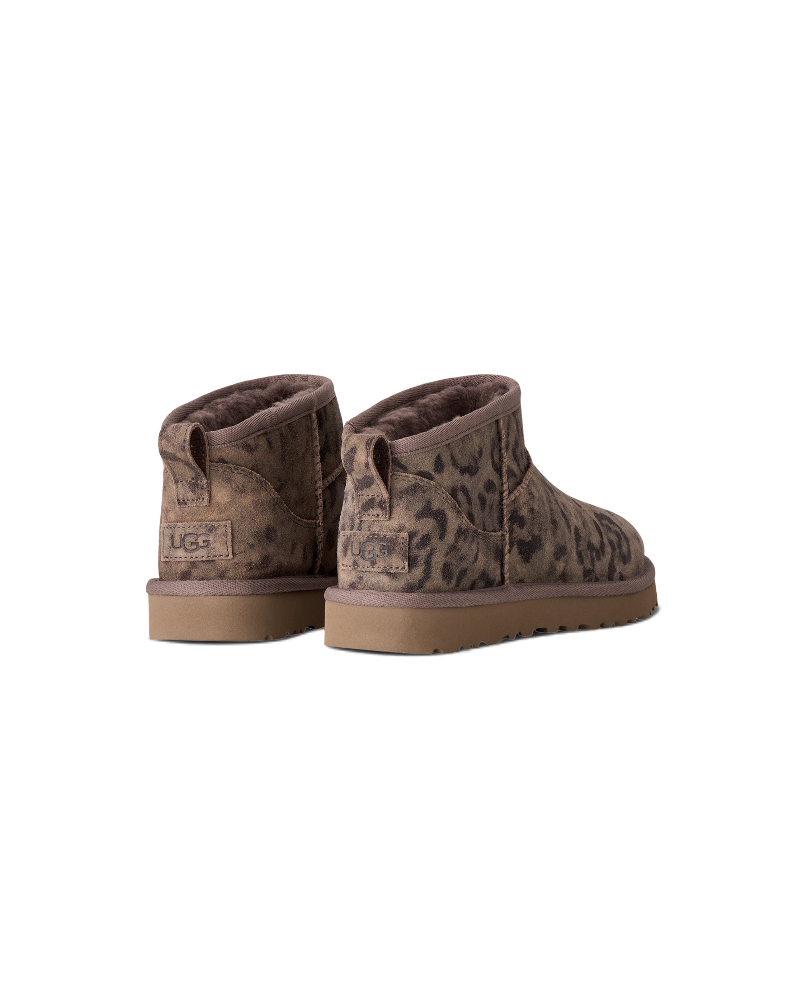 UGG W Classic Ultra Mini Spotted Chestnut, trois-quarts, Starcow Paris - Starcowparis - 2