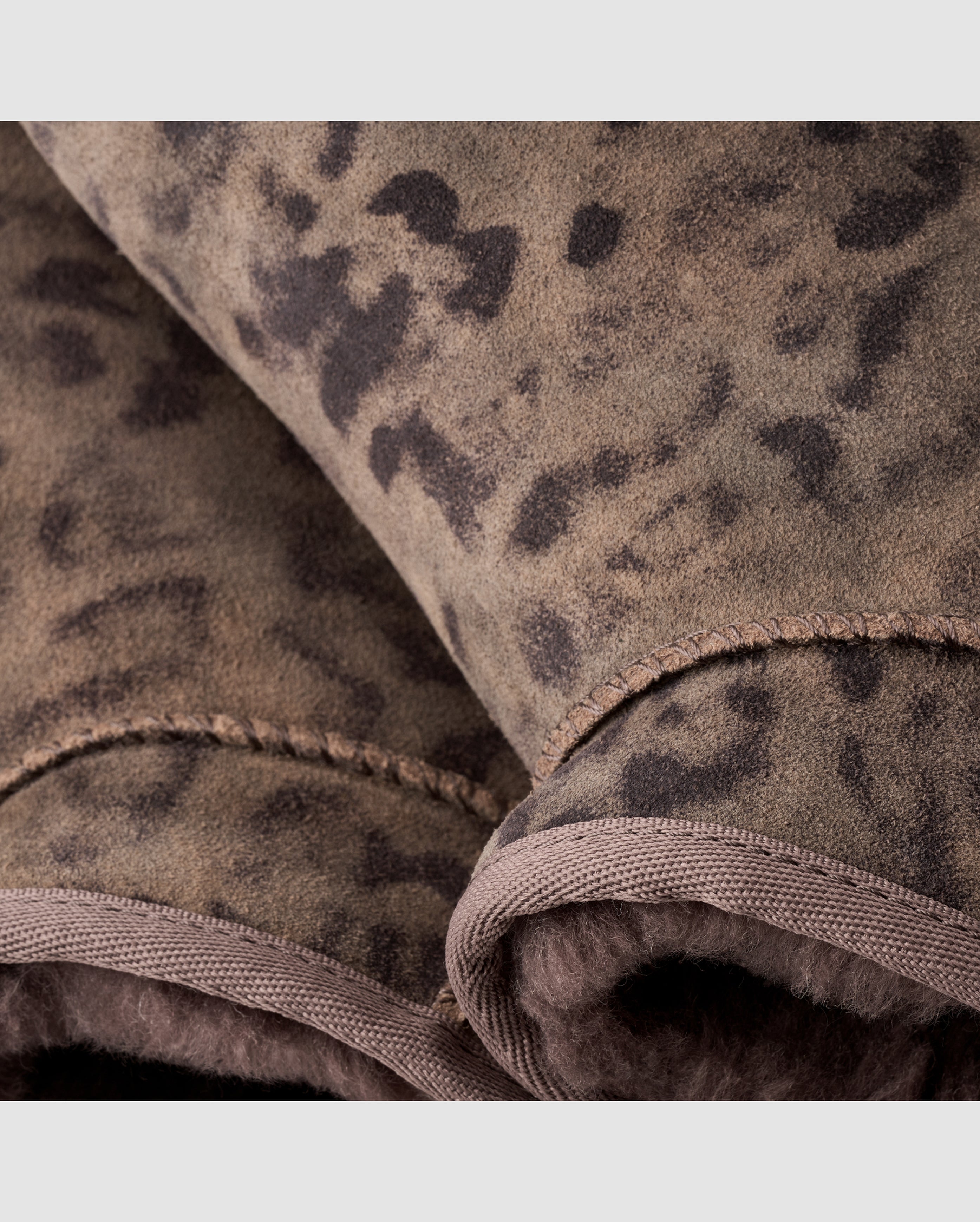 W Classic Ultra Mini Spotted Chestnut - Starcowparis - 7