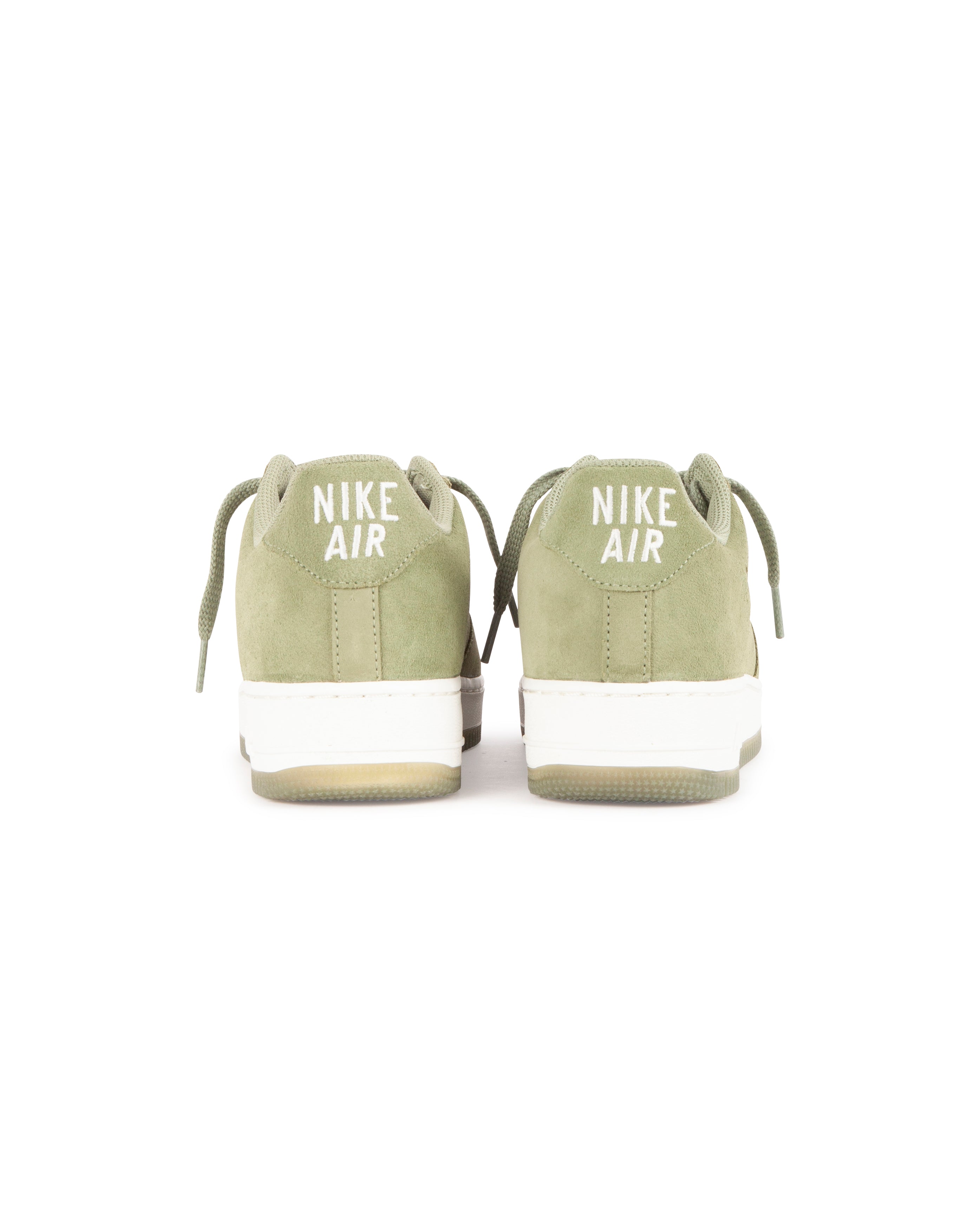 Nike air force 1 on sale suede paris